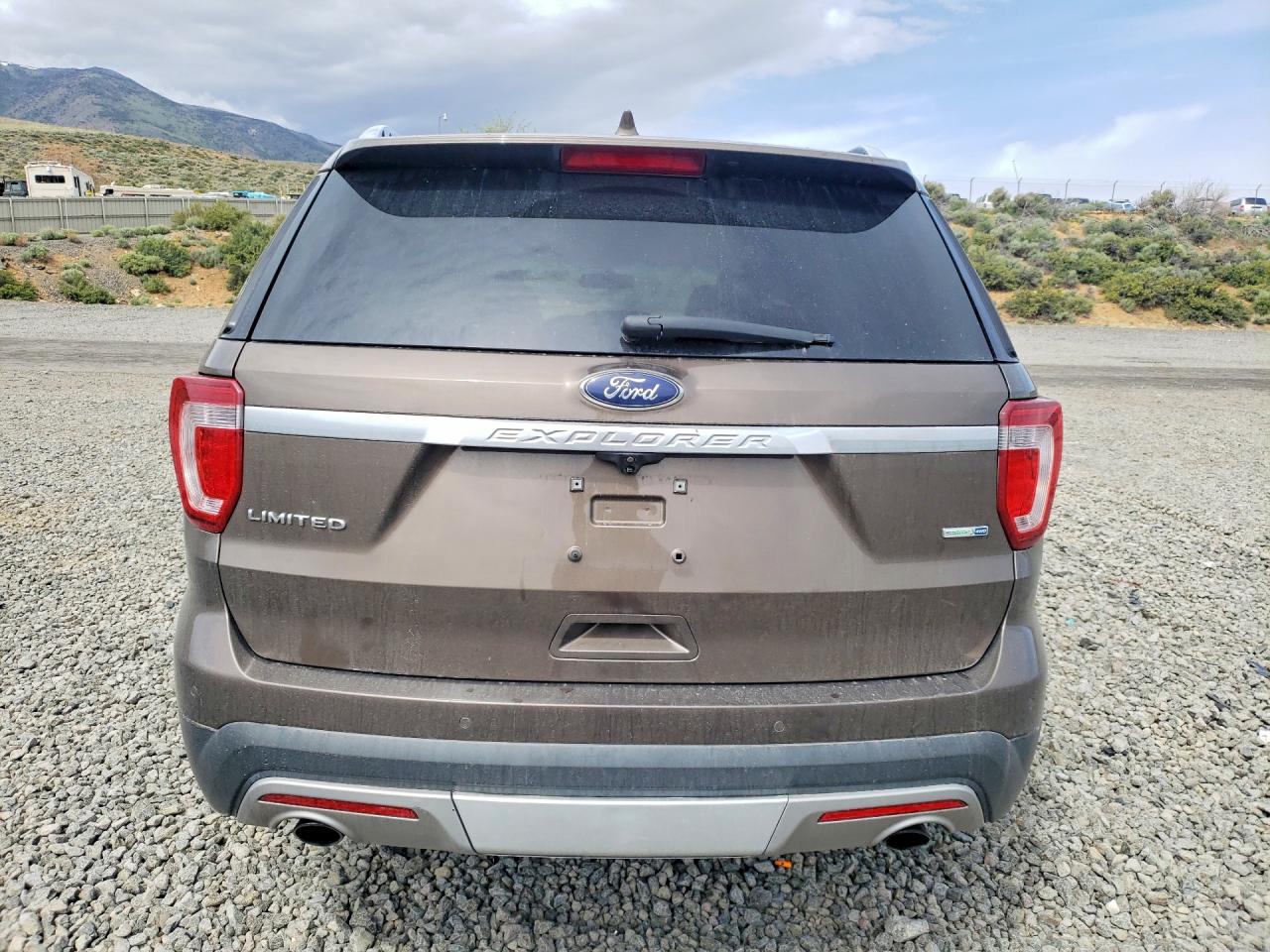 2016 Ford Explorer Limited Tan vin: 1FM5K8FHXGGA00340