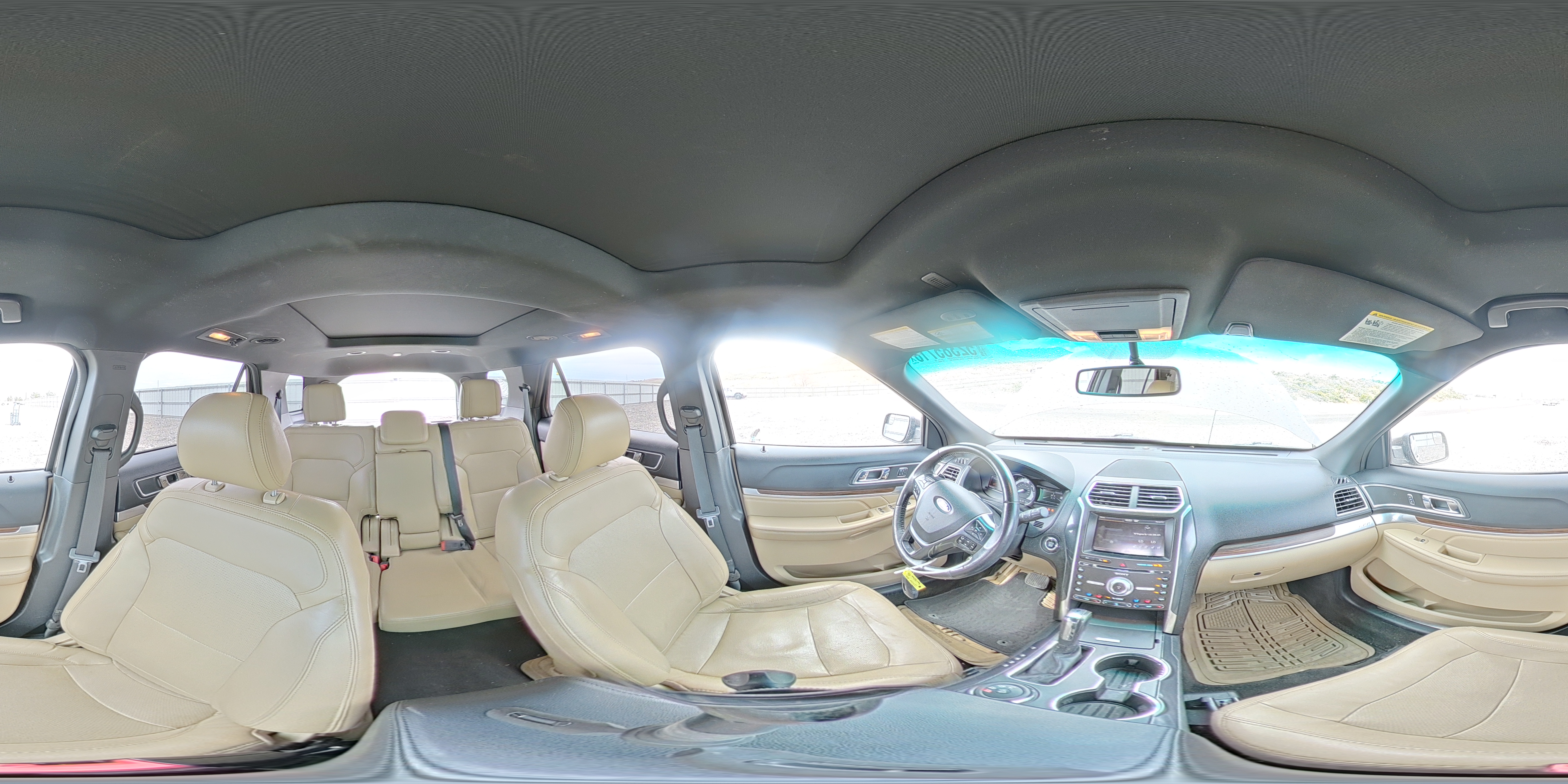 2016 Ford Explorer Limited Tan vin: 1FM5K8FHXGGA00340