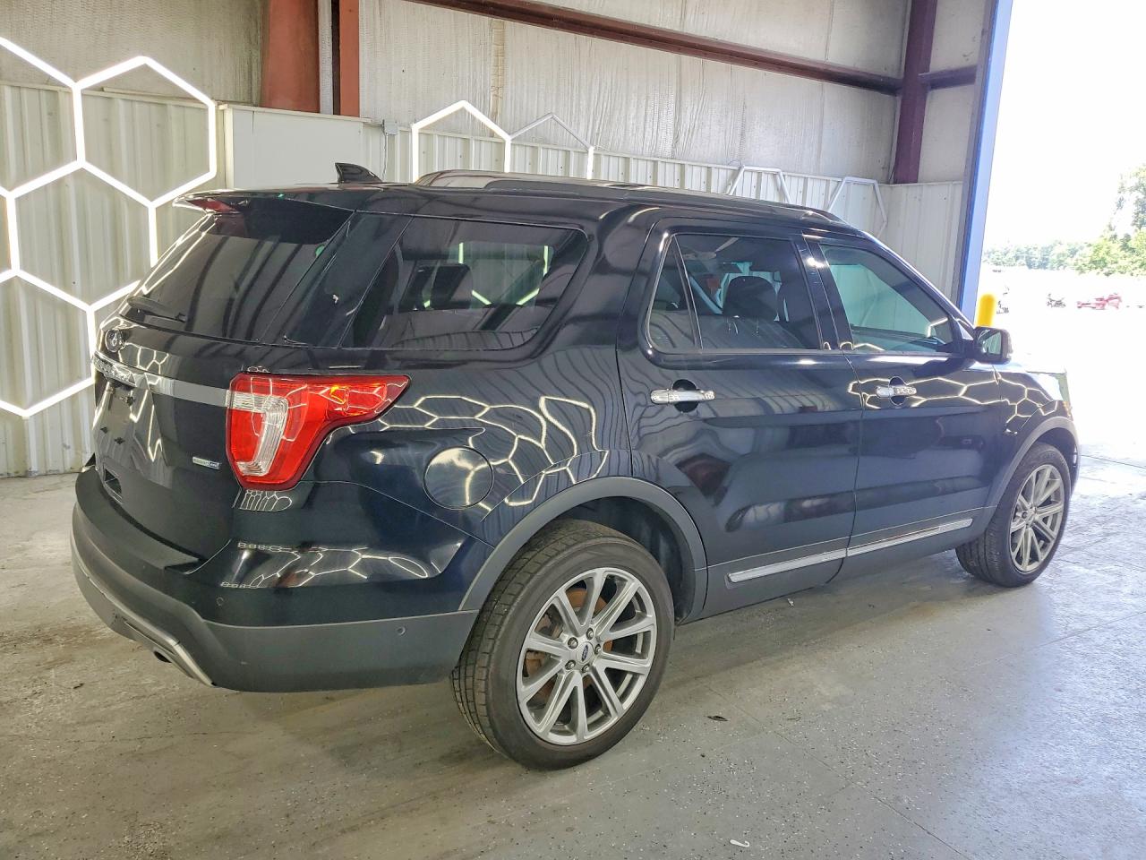 2016 Ford Explorer Limited Black vin: 1FM5K8FHXGGD34710