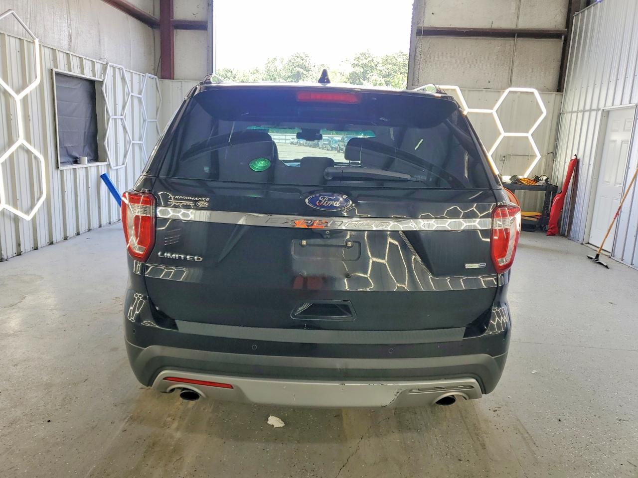 2016 Ford Explorer Limited Black vin: 1FM5K8FHXGGD34710