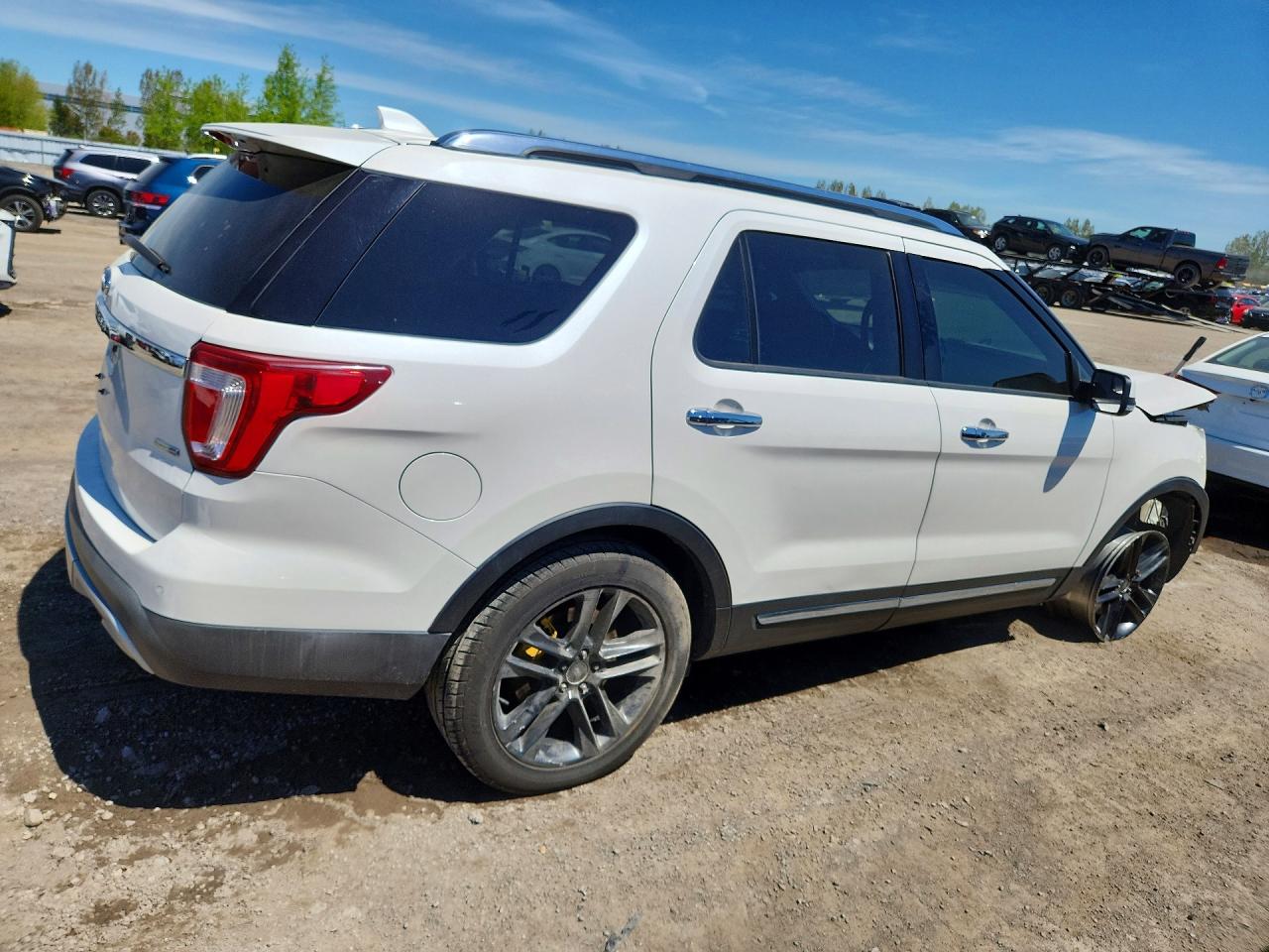 2017 Ford Explorer Limited White vin: 1FM5K8FHXHGC81038