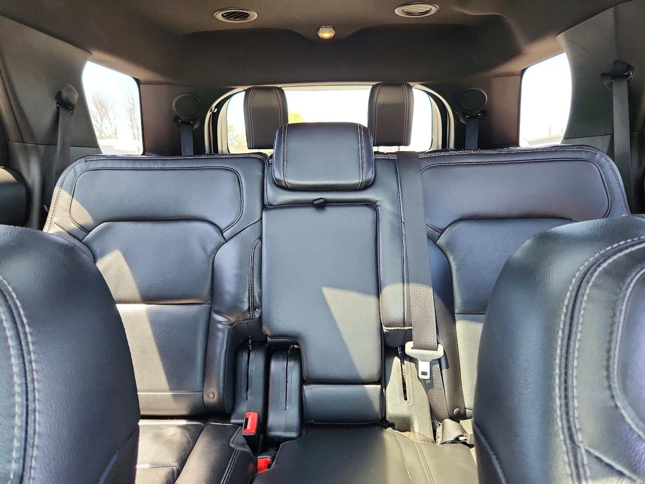 2017 Ford Explorer Limited White vin: 1FM5K8FHXHGC81038