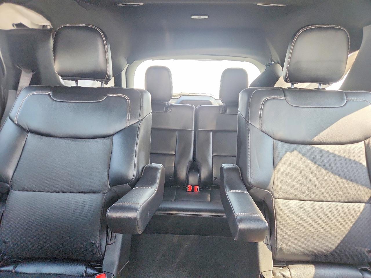 2020 Ford Explorer St Blue vin: 1FM5K8GC4LGC23373