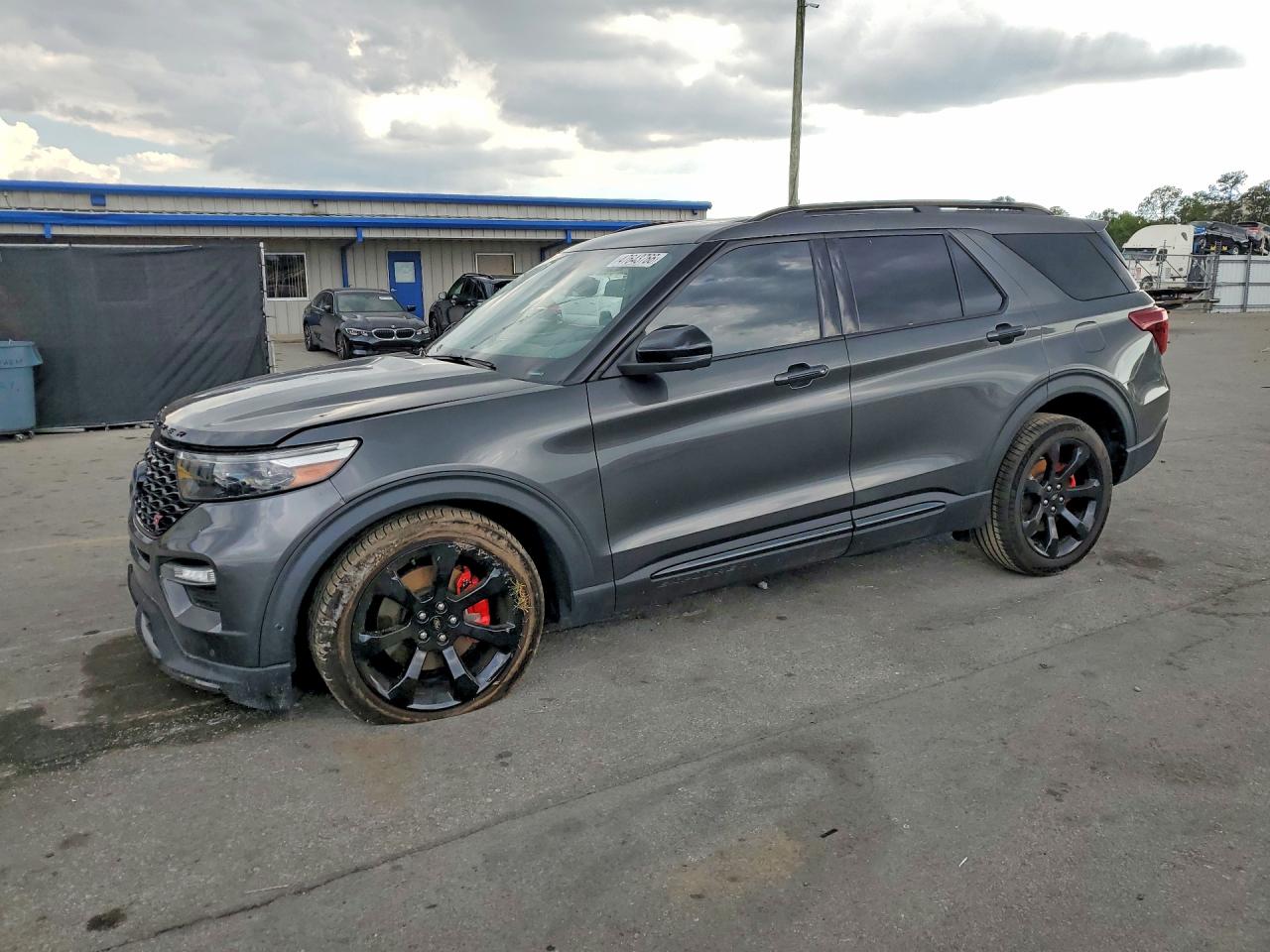 2020 Ford Explorer St Gray vin: 1FM5K8GC8LGA24021