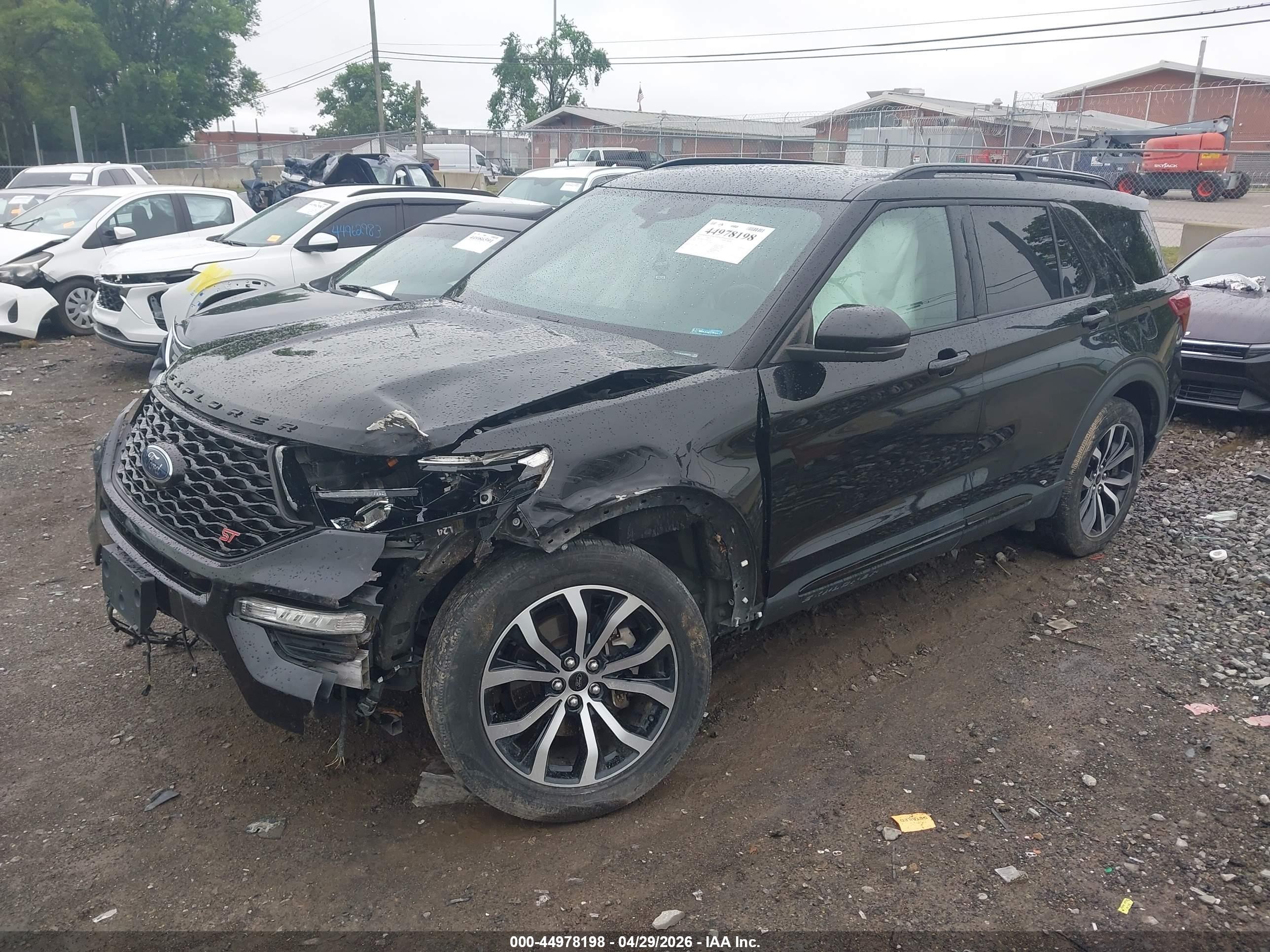 2020 Ford Explorer St Black vin: 1FM5K8GC9LGB95330