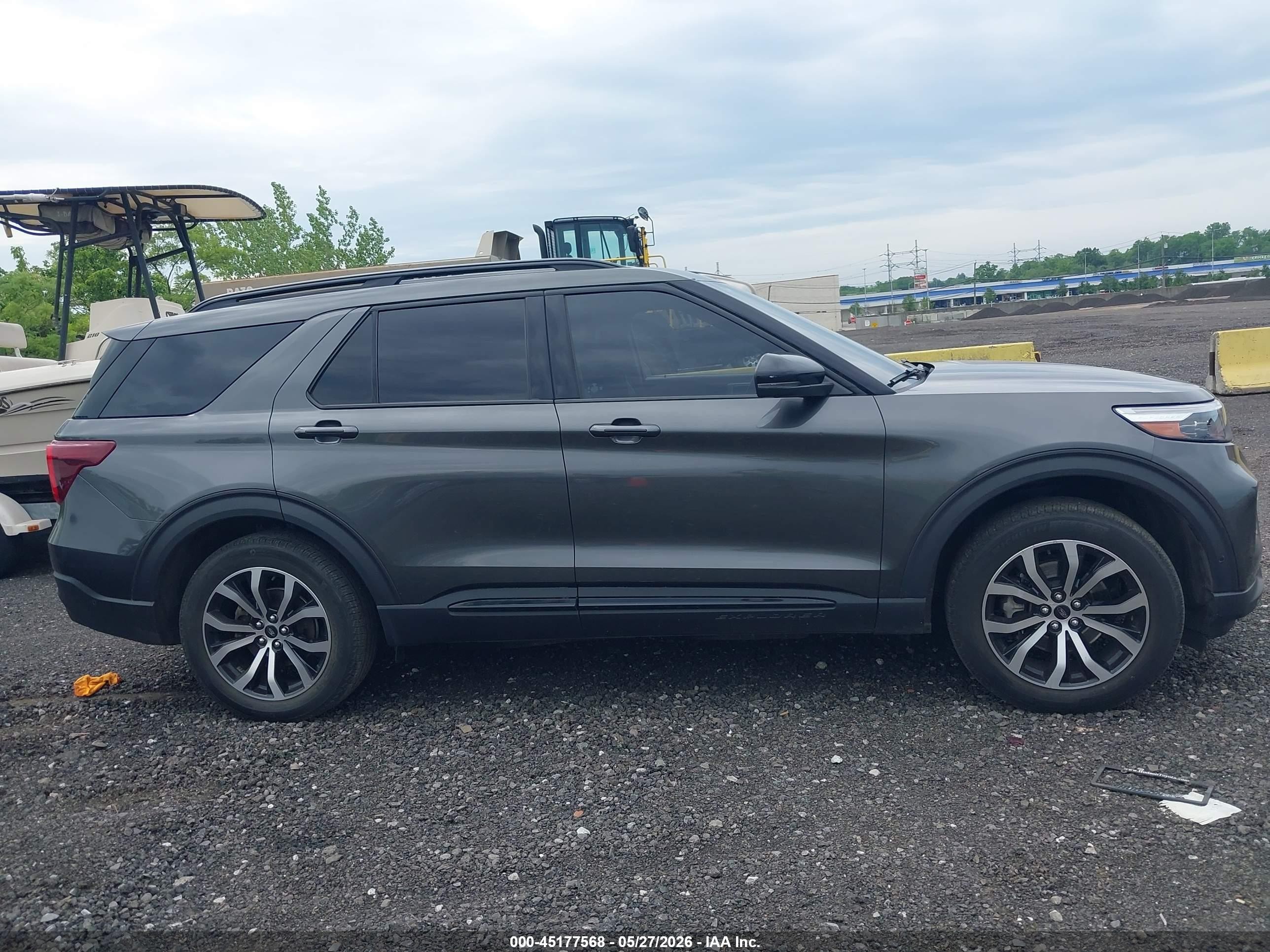 2020 Ford Explorer St Gray vin: 1FM5K8GCXLGA08113