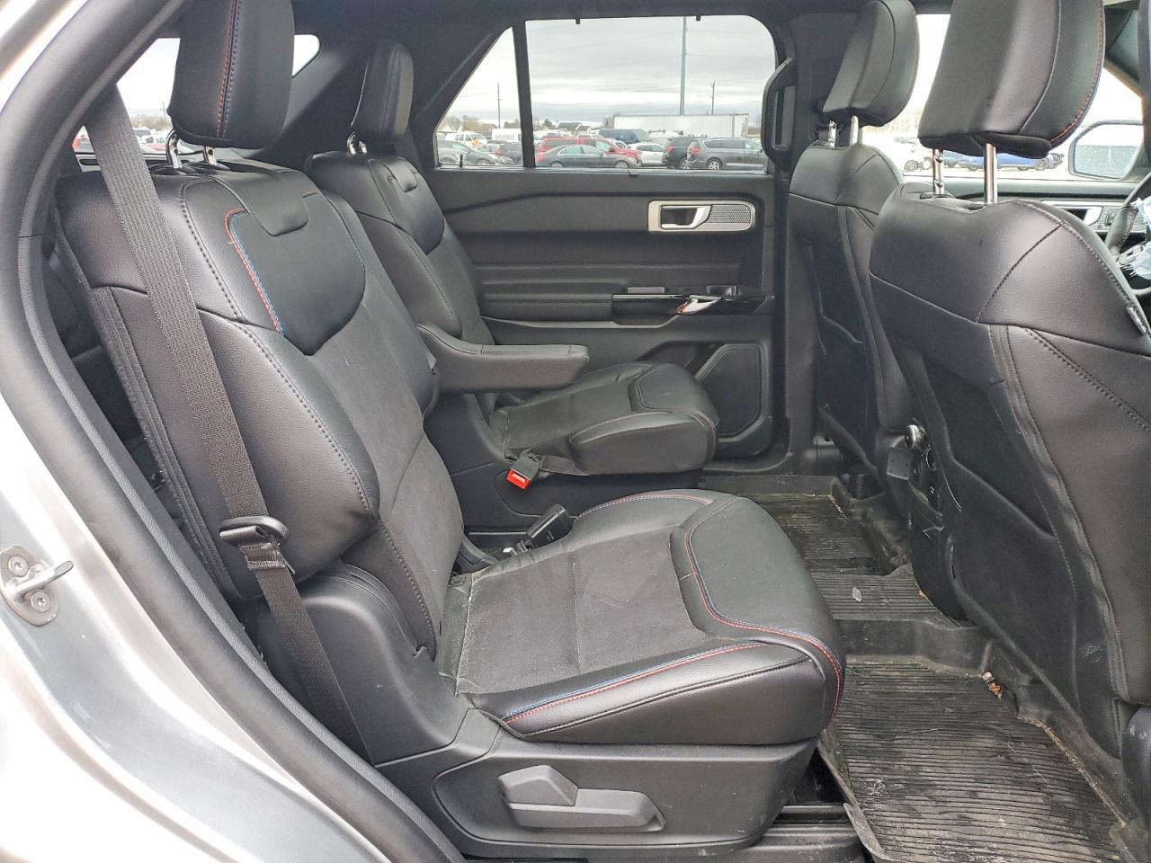 2023 Ford Explorer St Gray vin: 1FM5K8GCXPGB72046