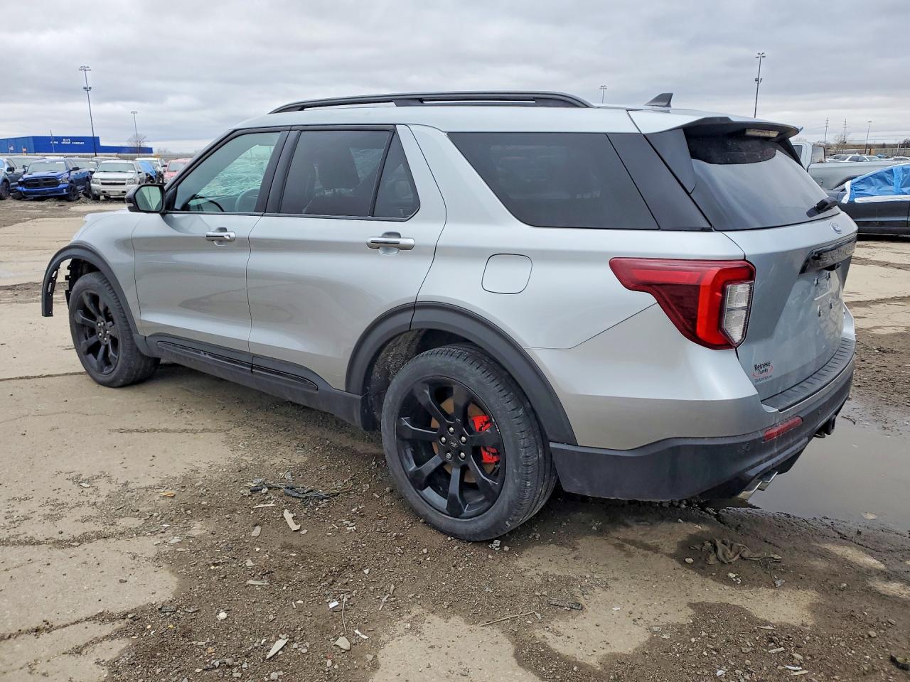 2023 Ford Explorer St Gray vin: 1FM5K8GCXPGB72046
