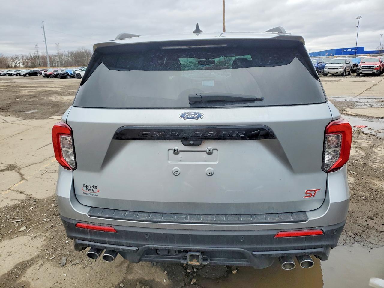 2023 Ford Explorer St Gray vin: 1FM5K8GCXPGB72046