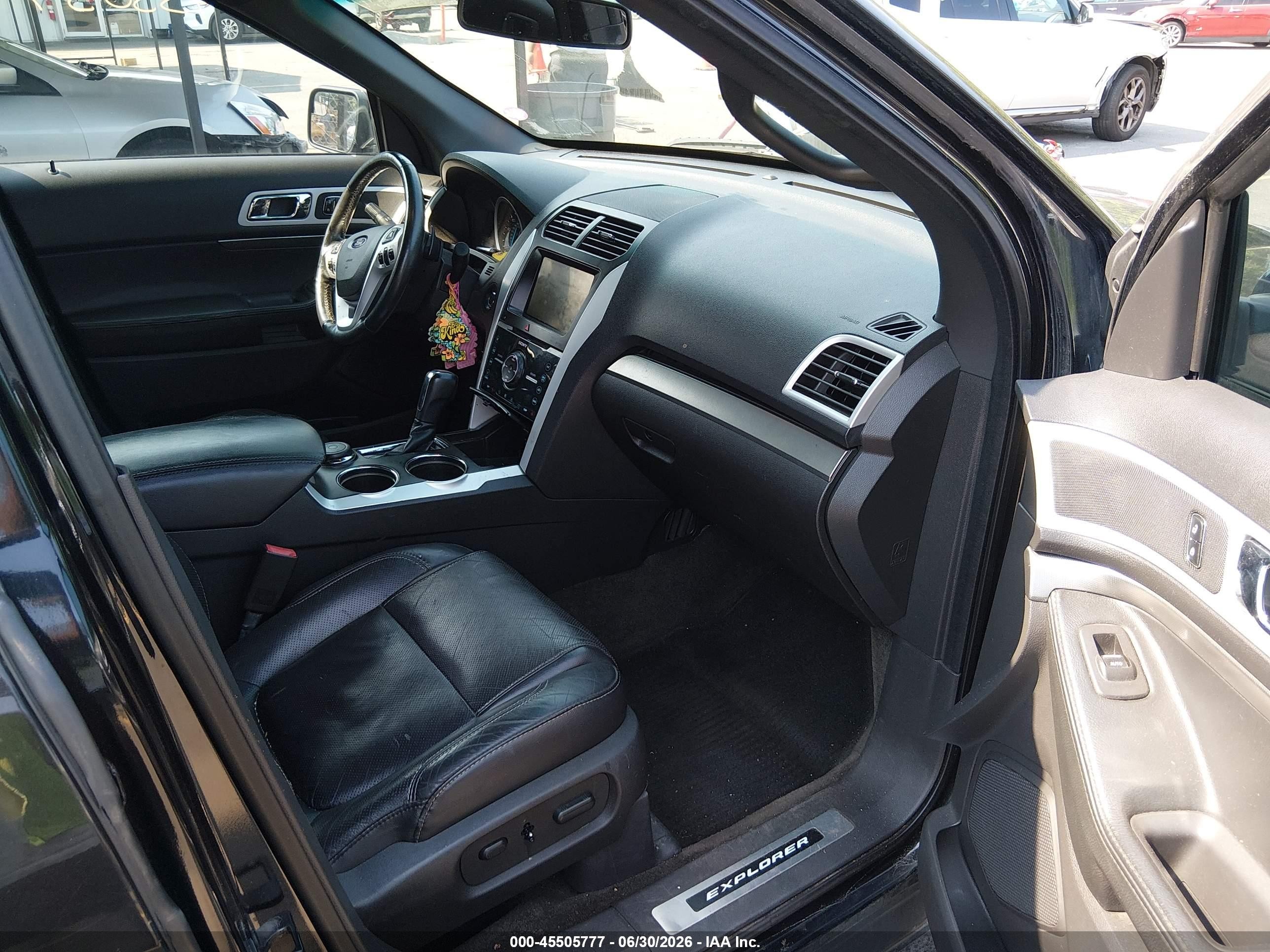 2014 Ford Explorer Sport Black vin: 1FM5K8GT0EGA35873