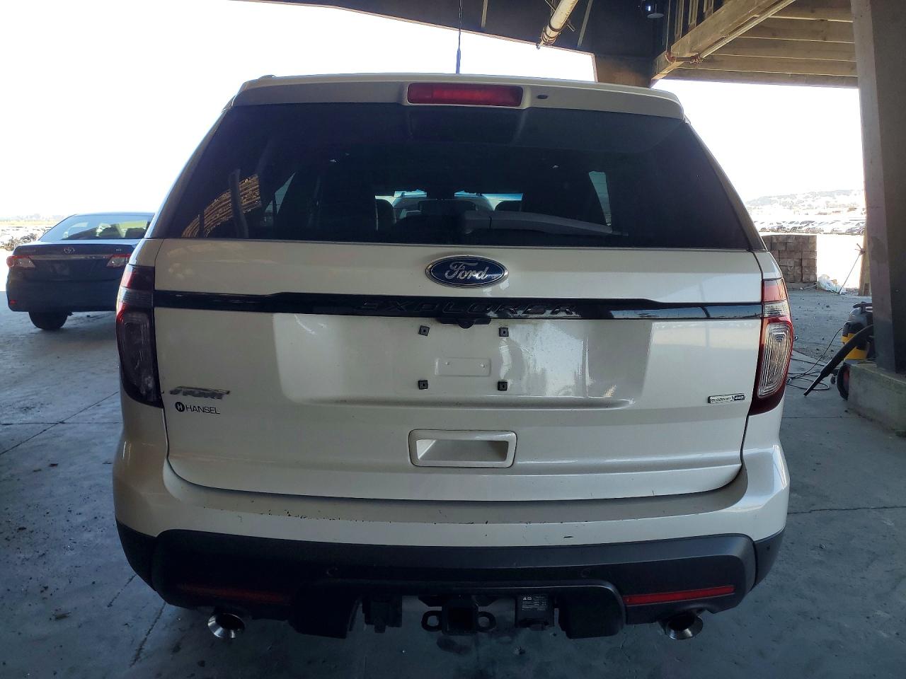 2015 Ford Explorer Sport White vin: 1FM5K8GT0FGA34739