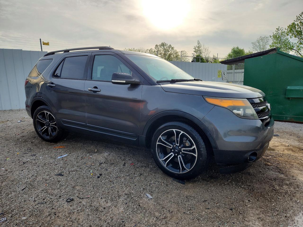 2015 Ford Explorer Sport Charcoal vin: 1FM5K8GT0FGA99963