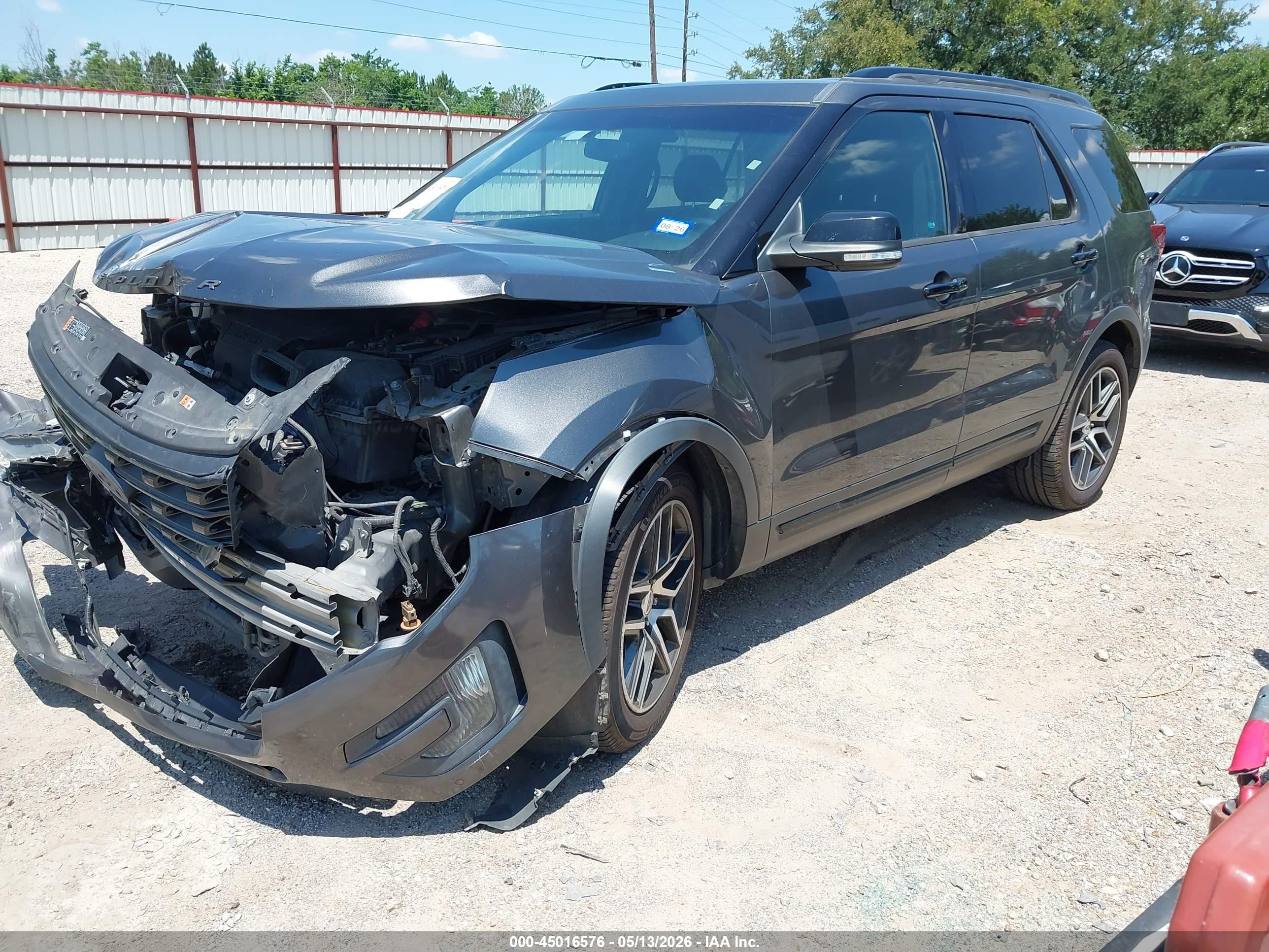 2016 Ford Explorer Sport Gray vin: 1FM5K8GT0GGA51350