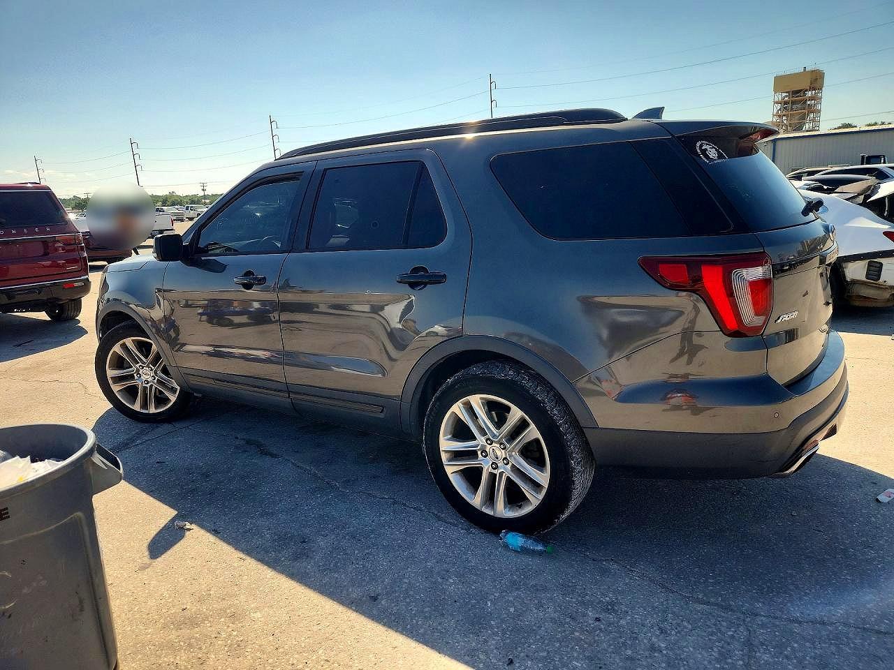 2016 Ford Explorer Sport Charcoal vin: 1FM5K8GT0GGB79328