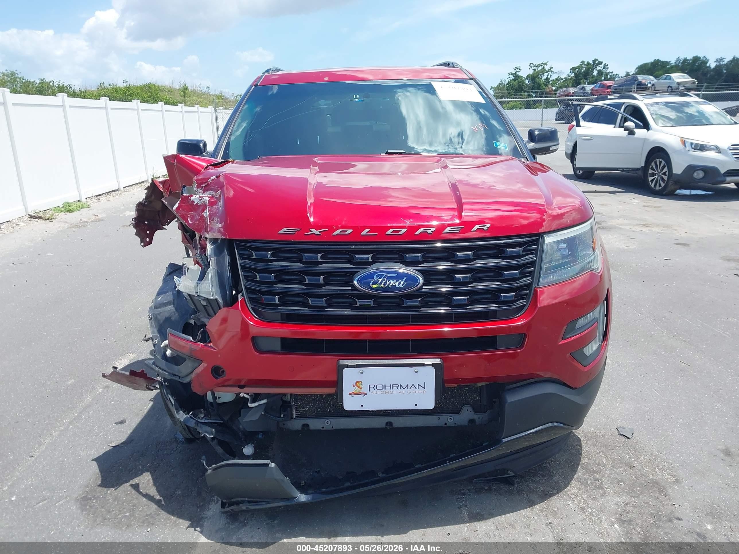 2016 Ford Explorer Sport Красный vin: 1FM5K8GT0GGC27233