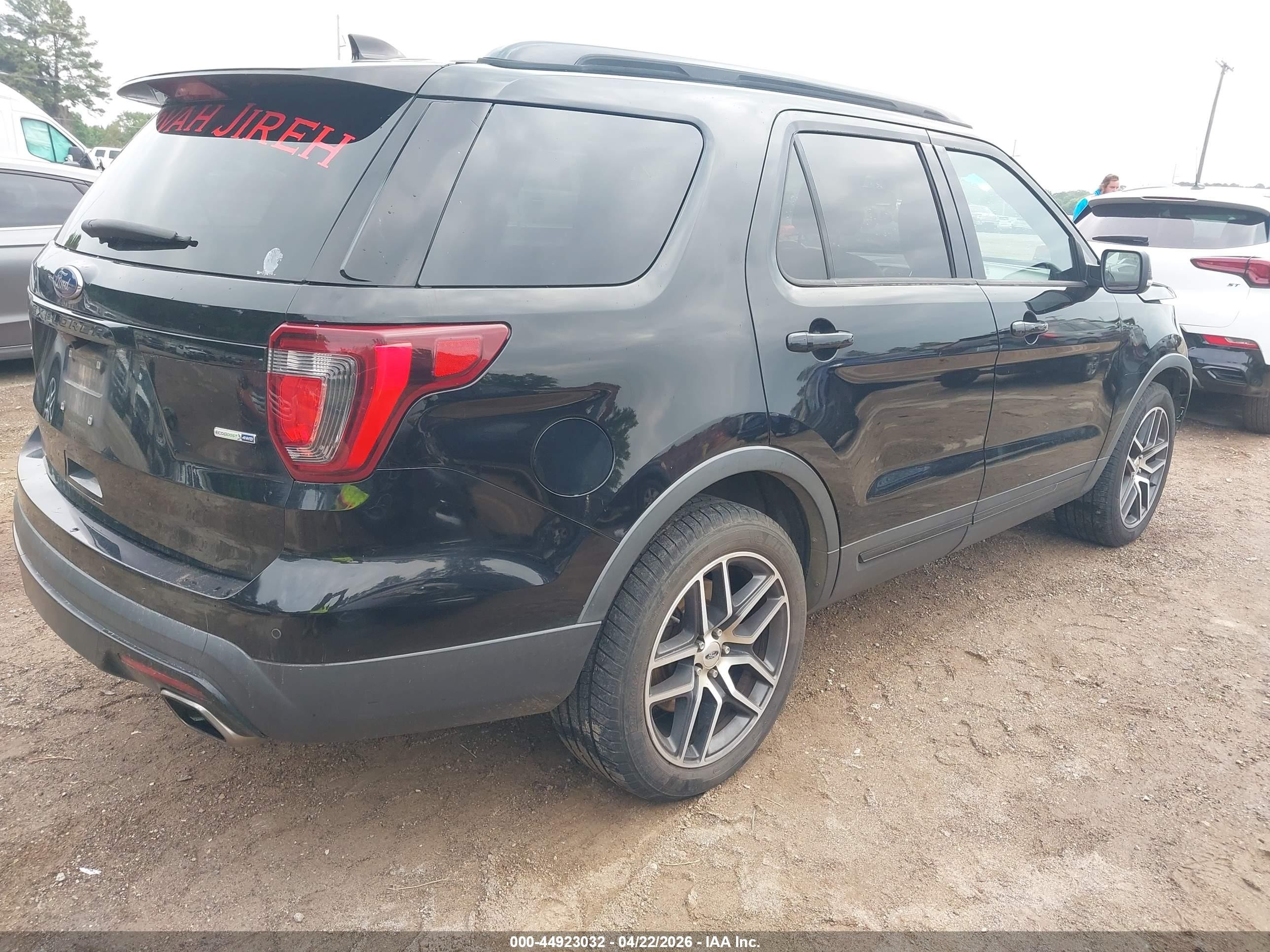 2016 Ford Explorer Sport Black vin: 1FM5K8GT0GGC65755