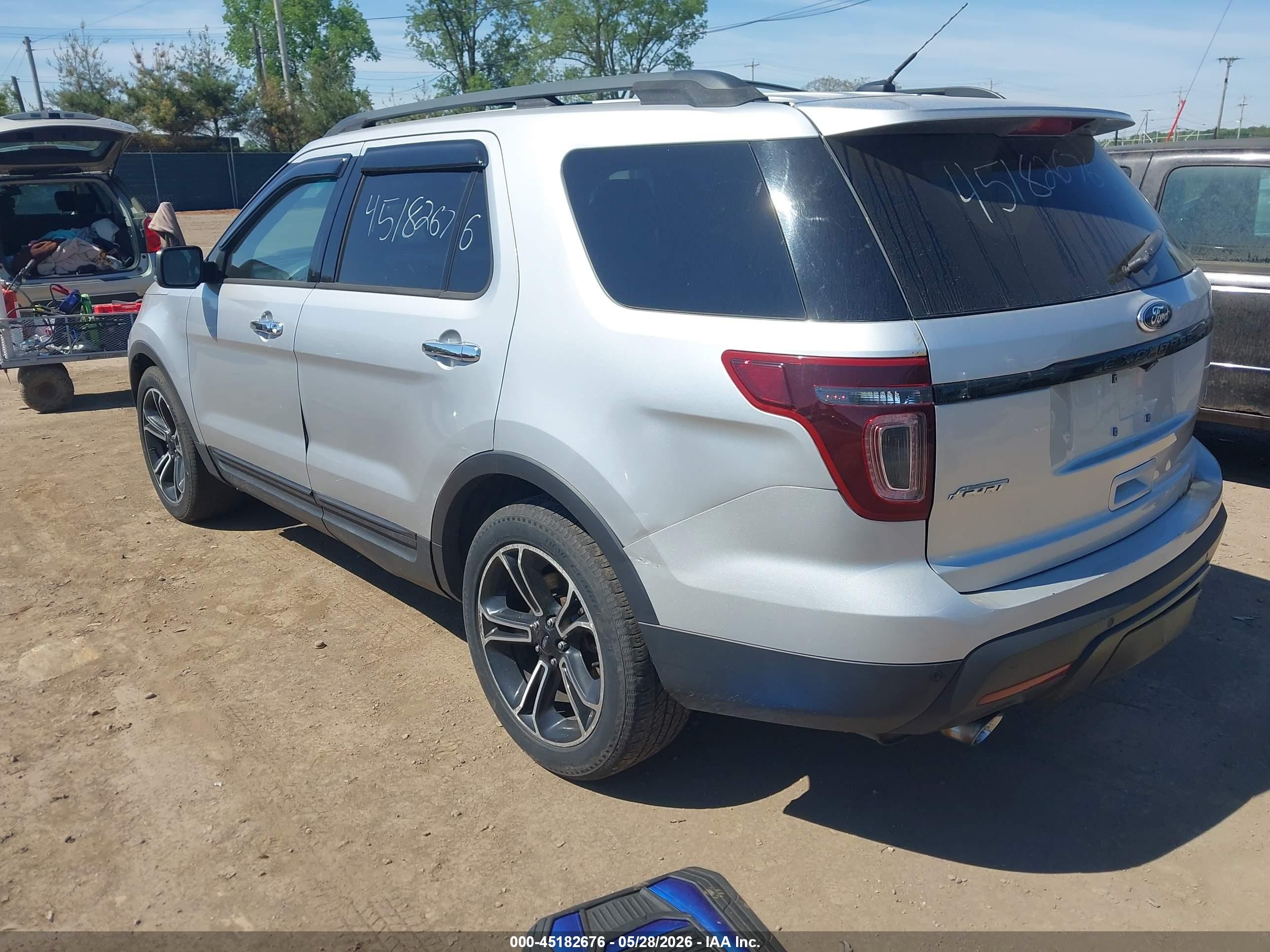 2013 Ford Explorer Sport Silver vin: 1FM5K8GT1DGC43694