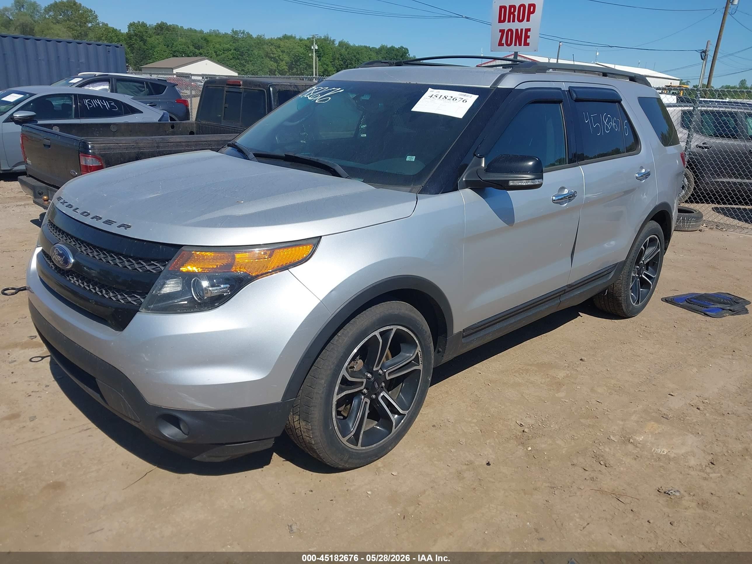 2013 Ford Explorer Sport Silver vin: 1FM5K8GT1DGC43694