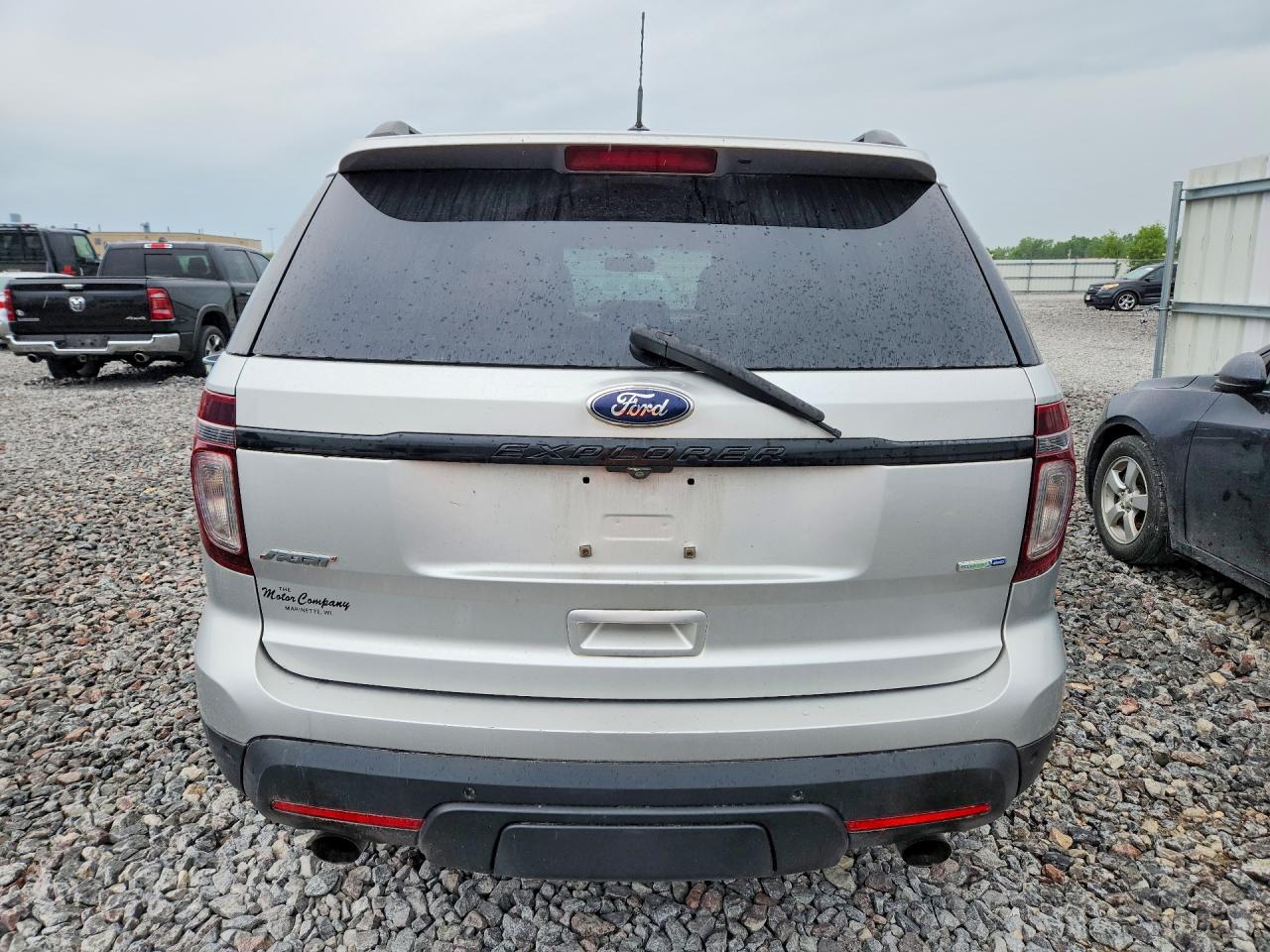 2015 Ford Explorer Sport Серебряный vin: 1FM5K8GT1FGA14256