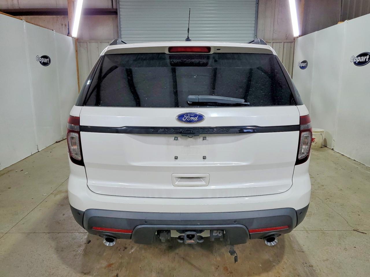 2015 Ford Explorer Sport White vin: 1FM5K8GT1FGA19313