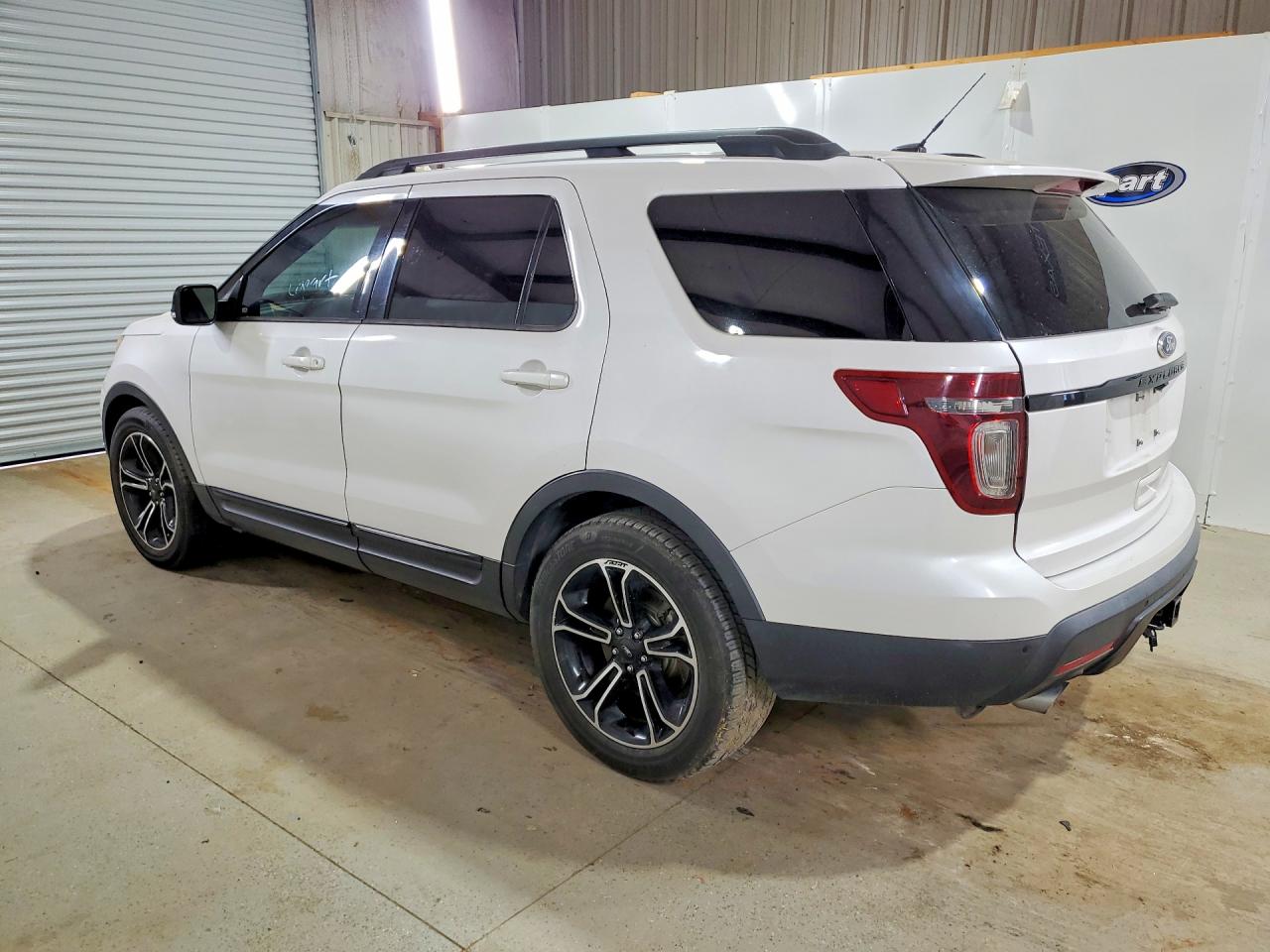 2015 Ford Explorer Sport White vin: 1FM5K8GT1FGA19313