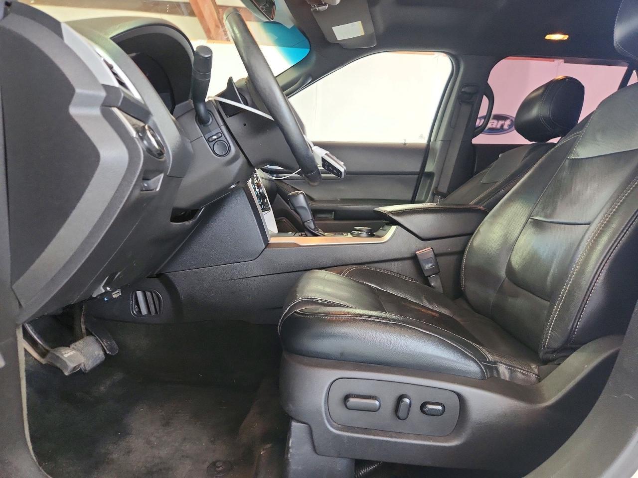 2015 Ford Explorer Sport White vin: 1FM5K8GT1FGA19313