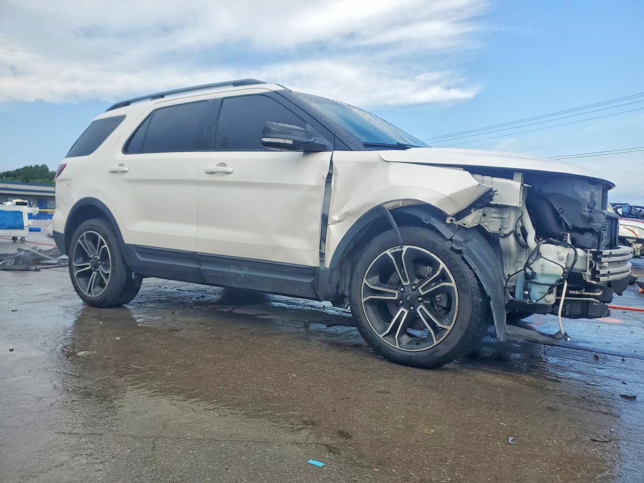 2015 Ford Explorer Sport White vin: 1FM5K8GT1FGC05000