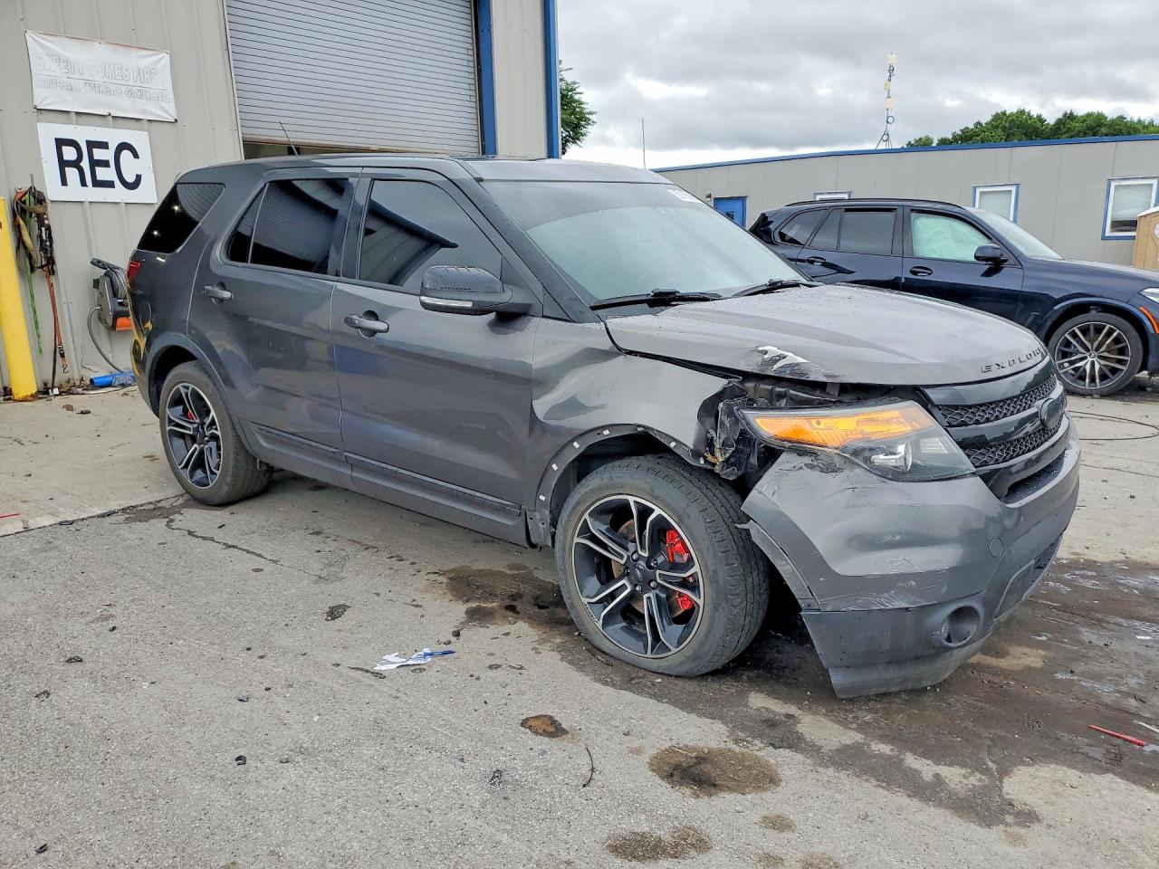 2015 Ford Explorer Sport Charcoal vin: 1FM5K8GT1FGC58697