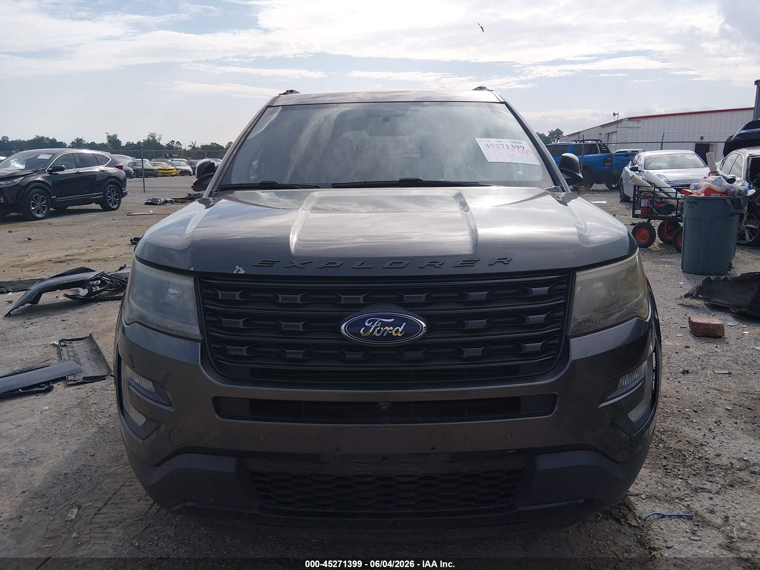 2016 Ford Explorer Sport Gray vin: 1FM5K8GT1GGD21556