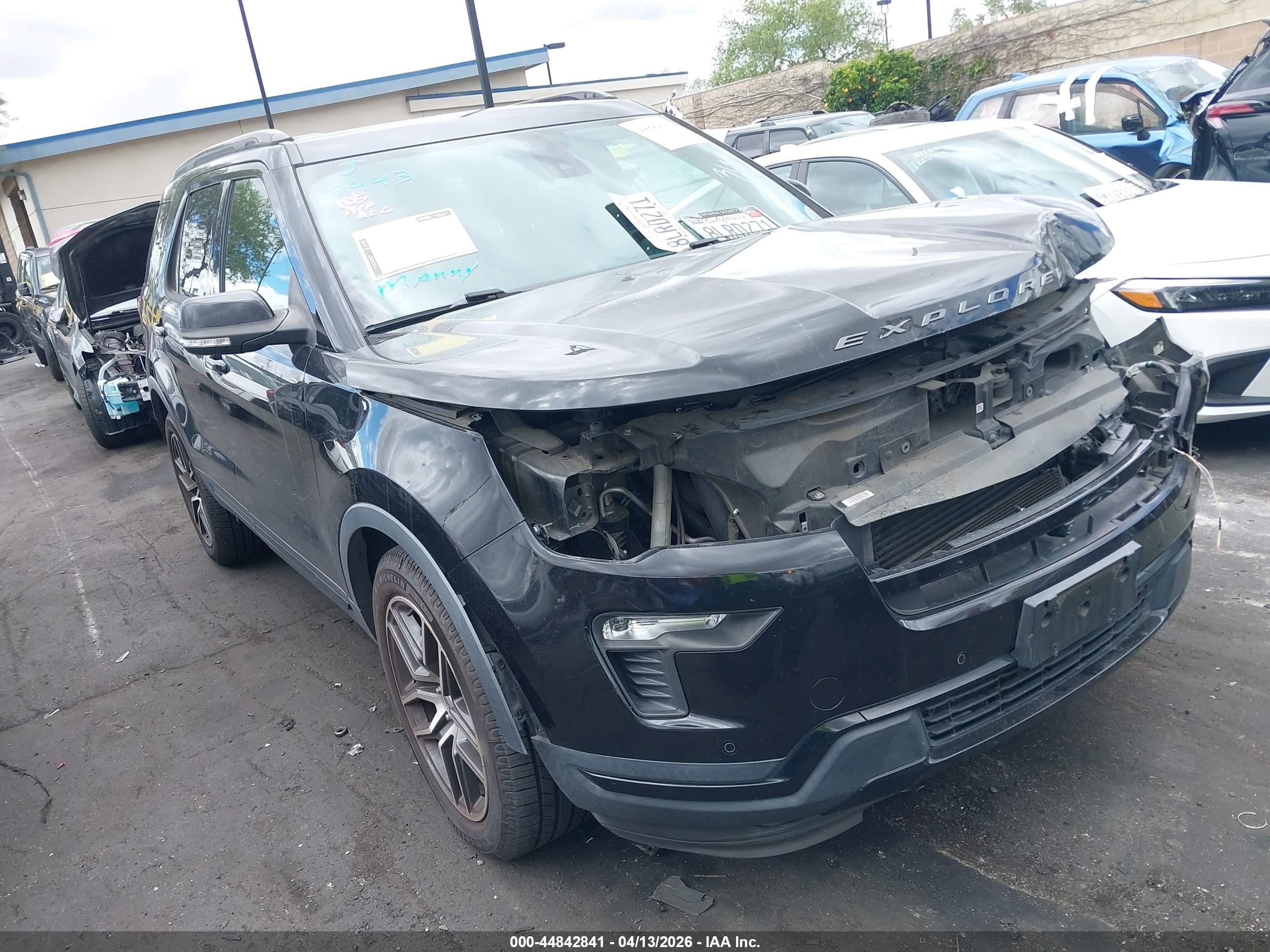 2019 Ford Explorer Sport Black vin: 1FM5K8GT1KGA89923