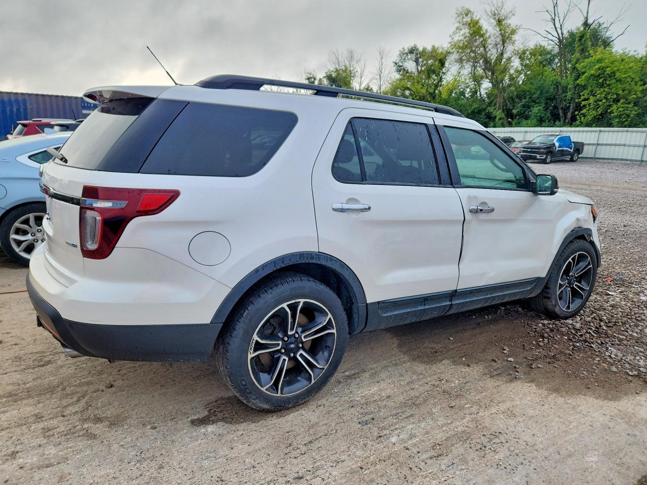 2014 Ford Explorer Sport White vin: 1FM5K8GT2EGA10716