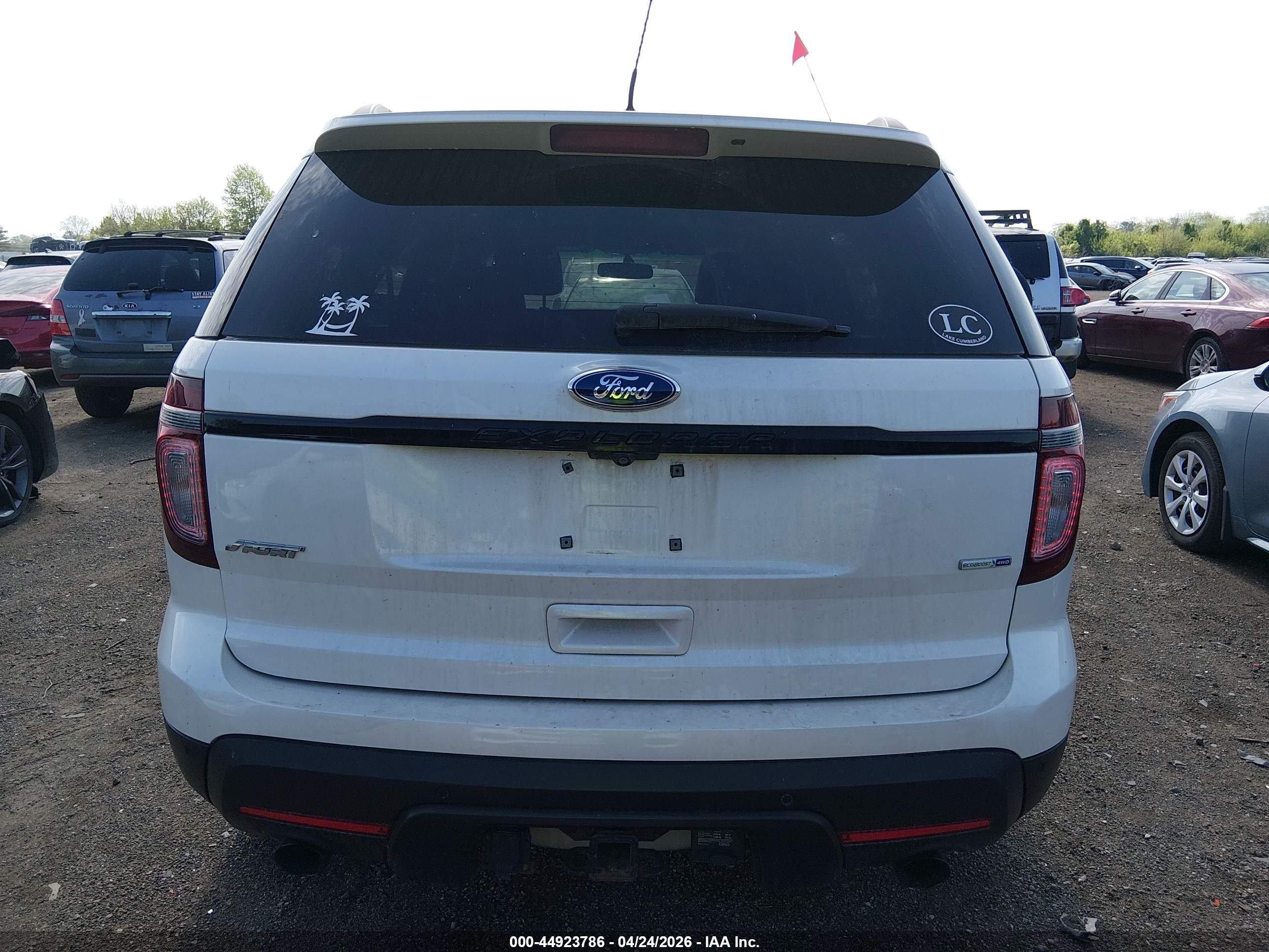 2015 Ford Explorer Sport White vin: 1FM5K8GT2FGA84316