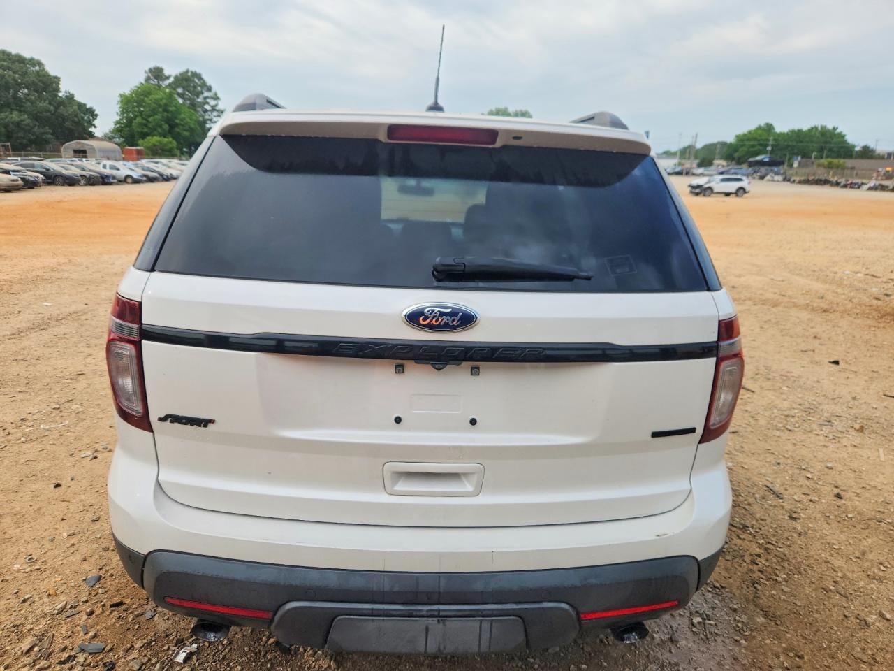 2015 Ford Explorer Sport White vin: 1FM5K8GT2FGC45280