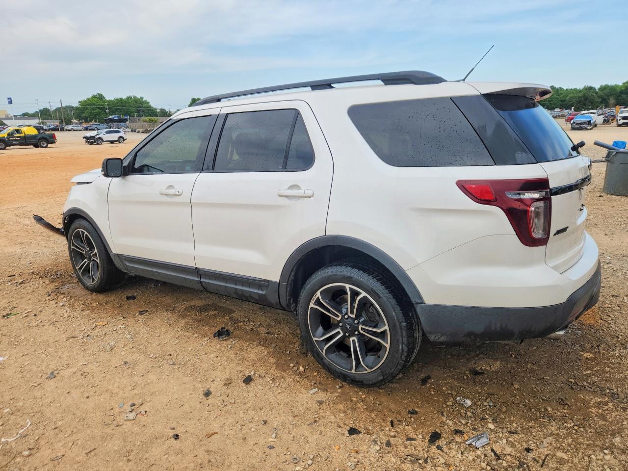 2015 Ford Explorer Sport White vin: 1FM5K8GT2FGC45280