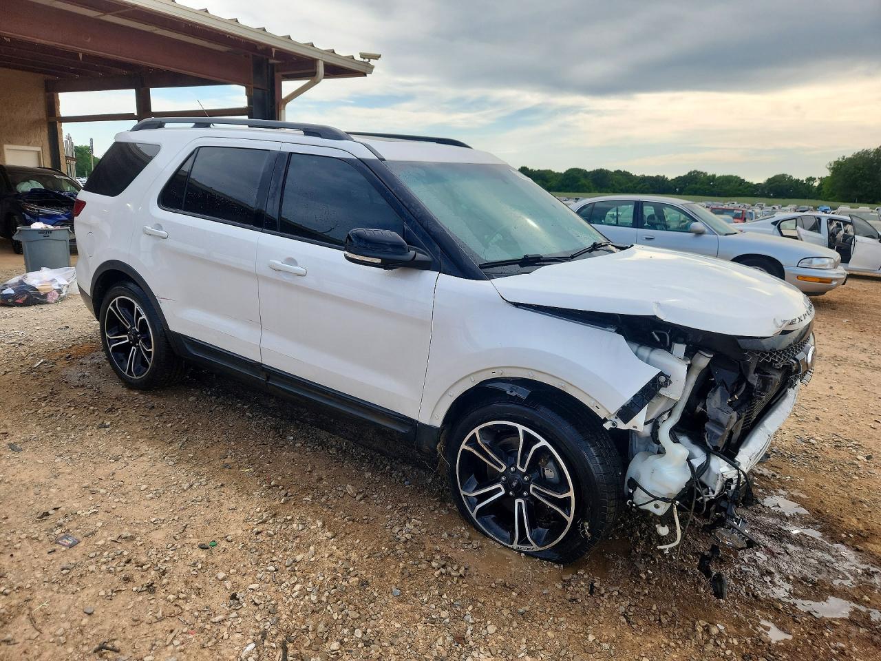 2015 Ford Explorer Sport White vin: 1FM5K8GT2FGC45280