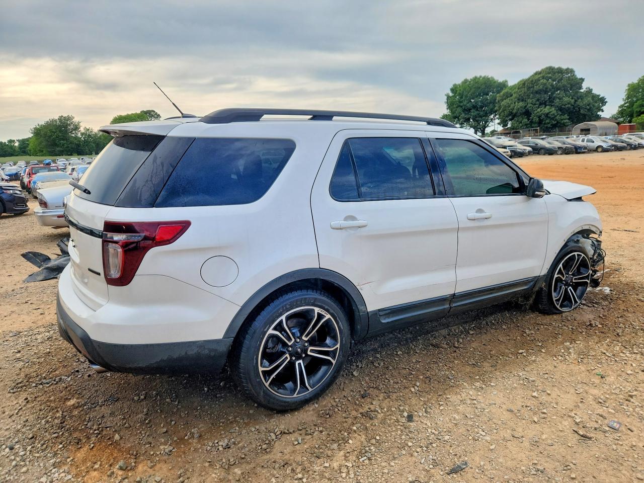 2015 Ford Explorer Sport White vin: 1FM5K8GT2FGC45280