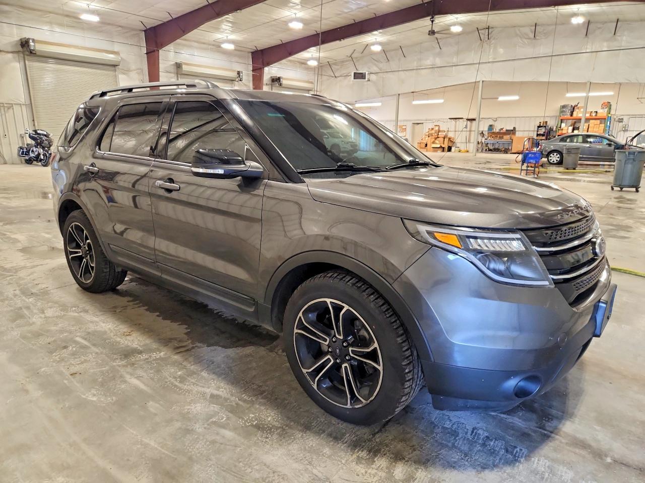 2015 Ford Explorer Sport Gray vin: 1FM5K8GT2FGC50110