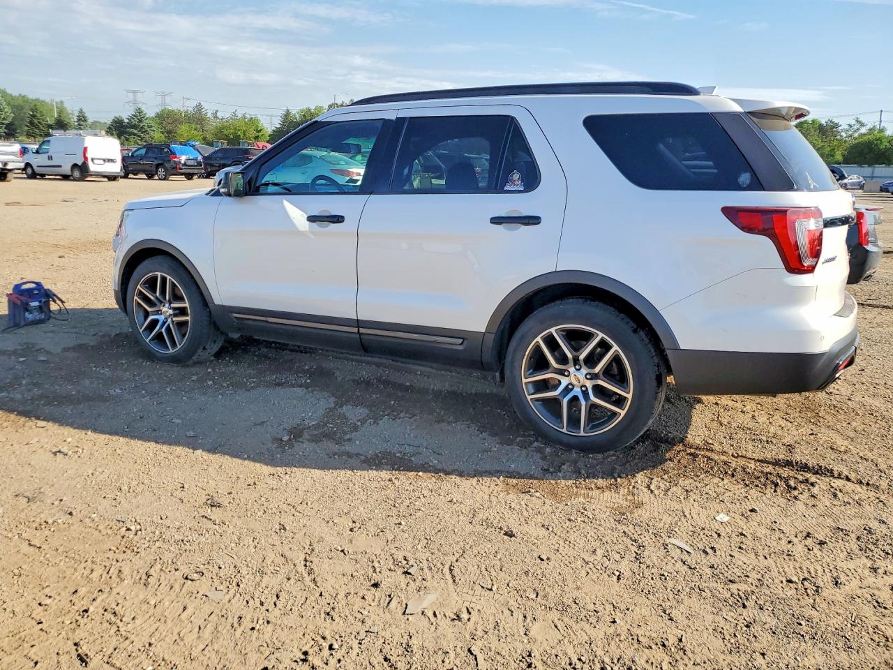 2016 Ford Explorer Sport Белый vin: 1FM5K8GT2GGA13442
