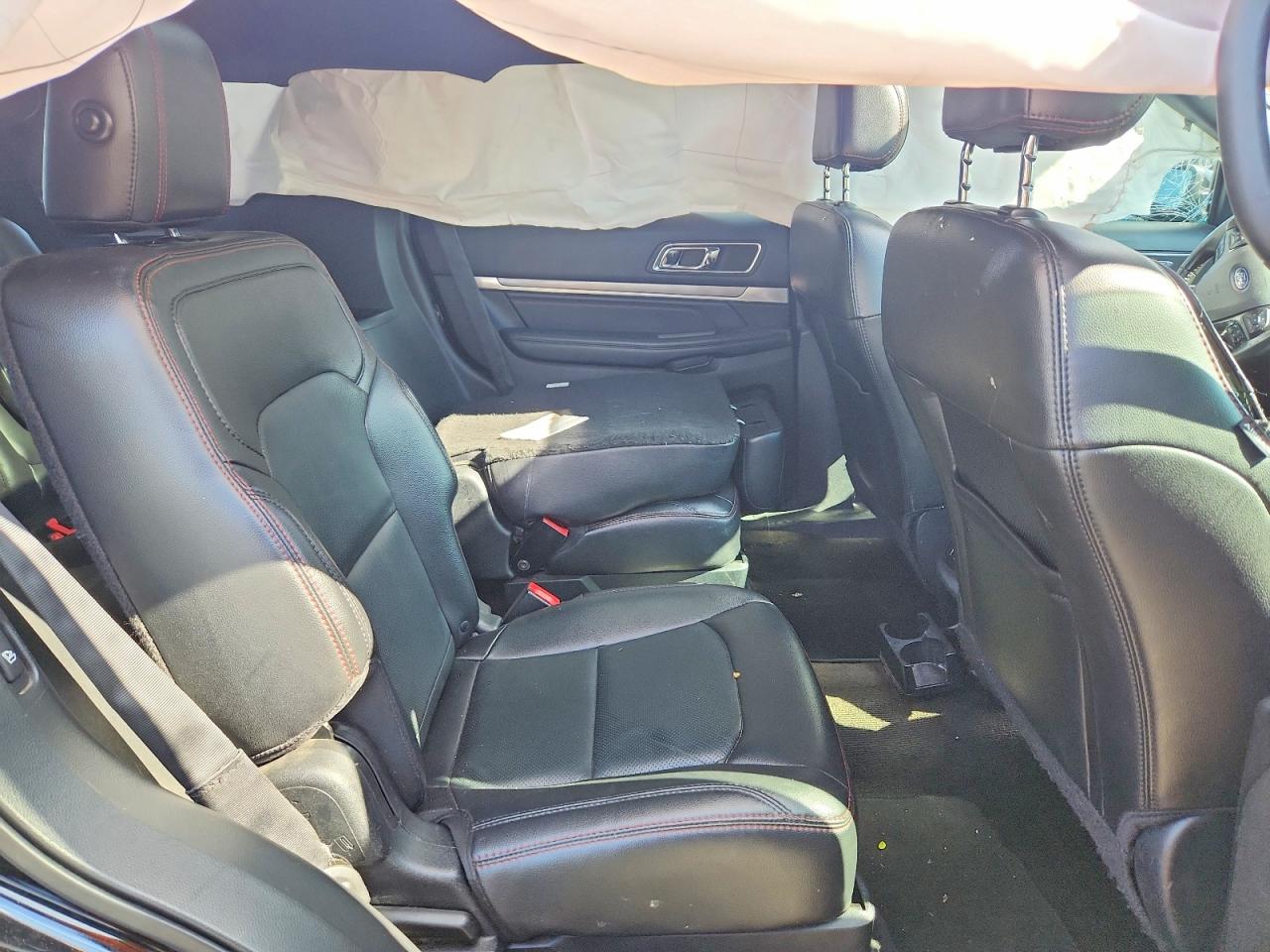 2017 Ford Explorer Sport Black vin: 1FM5K8GT2HGD75790