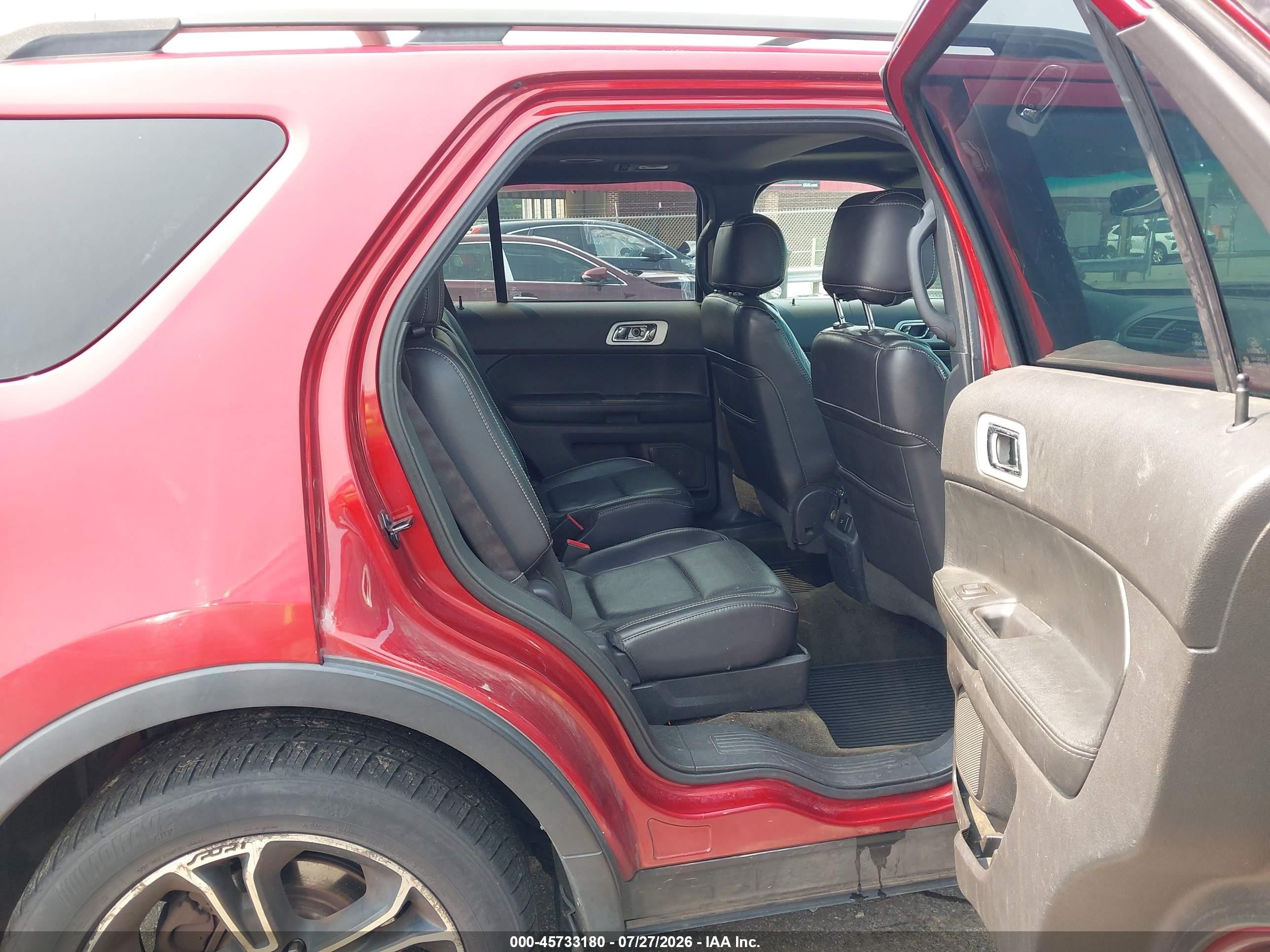 2013 Ford Explorer Sport Maroon vin: 1FM5K8GT3DGC03939