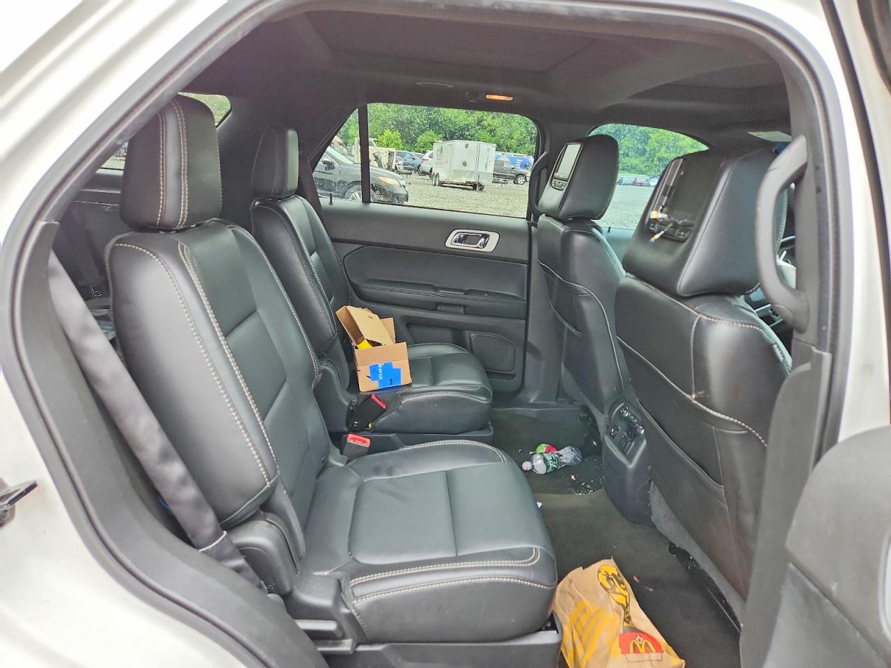 2014 Ford Explorer Sport White vin: 1FM5K8GT3EGA25872