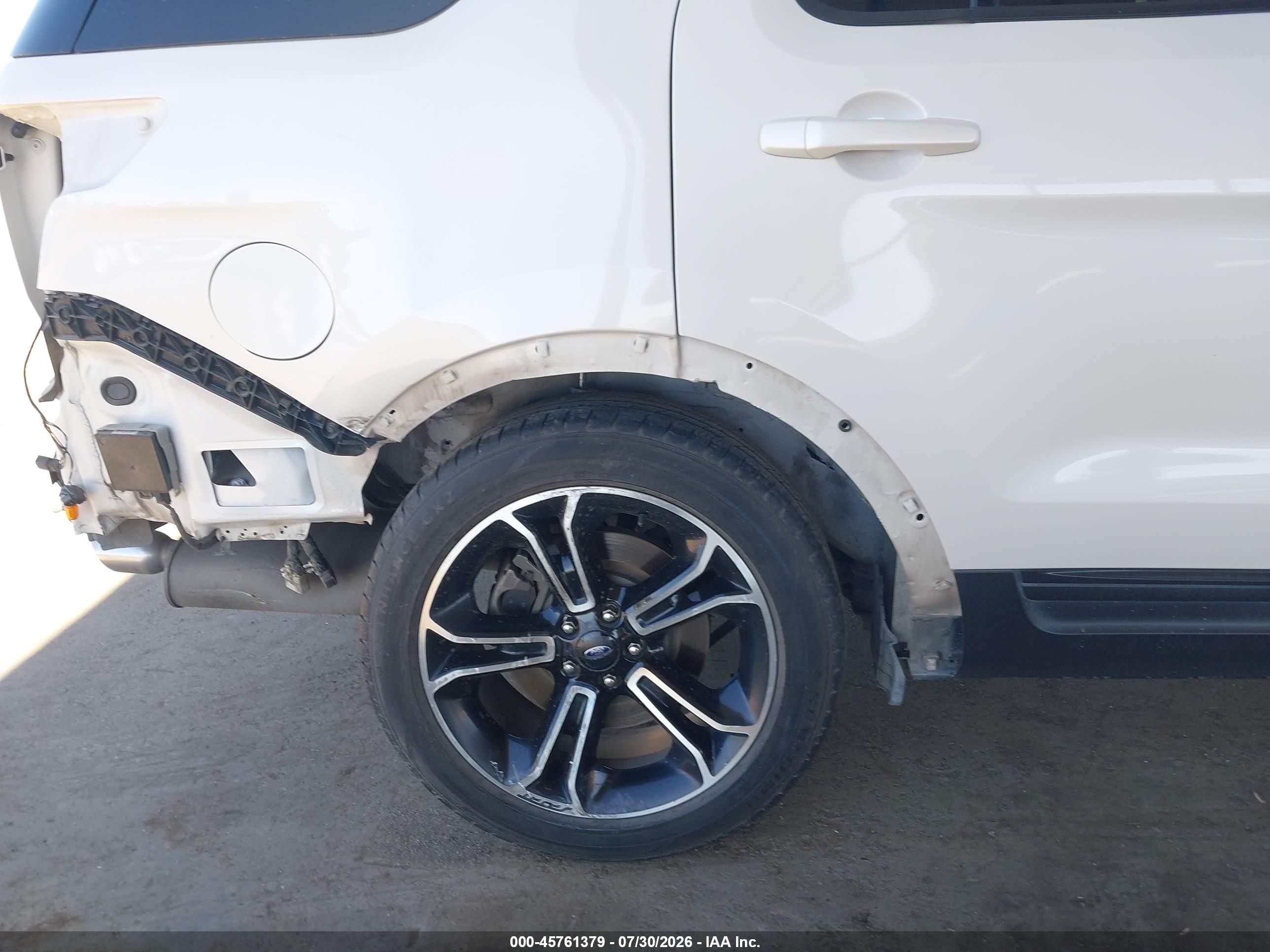 2015 Ford Explorer Sport White vin: 1FM5K8GT3FGA03775