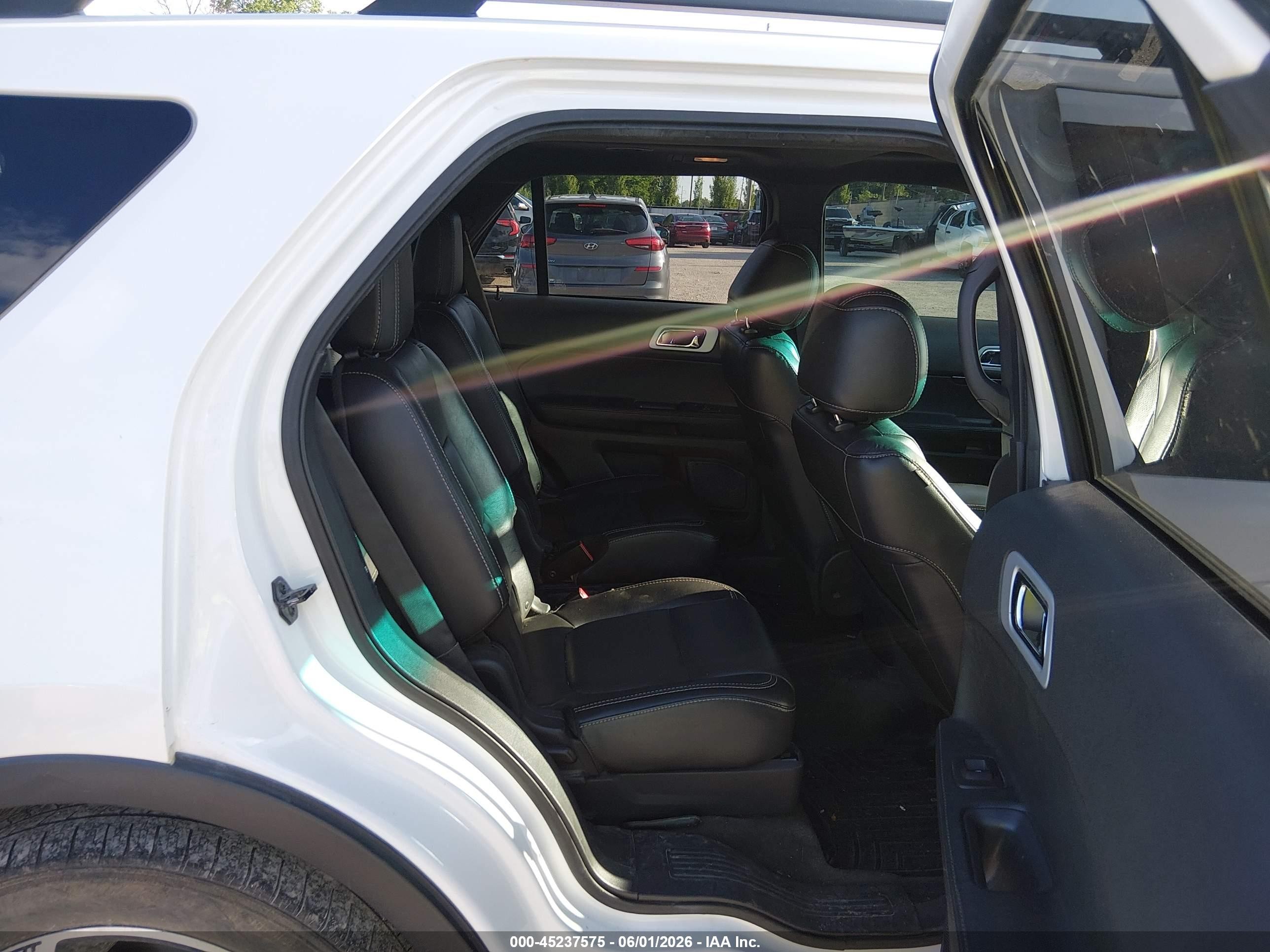 2015 Ford Explorer Sport White vin: 1FM5K8GT3FGA19586
