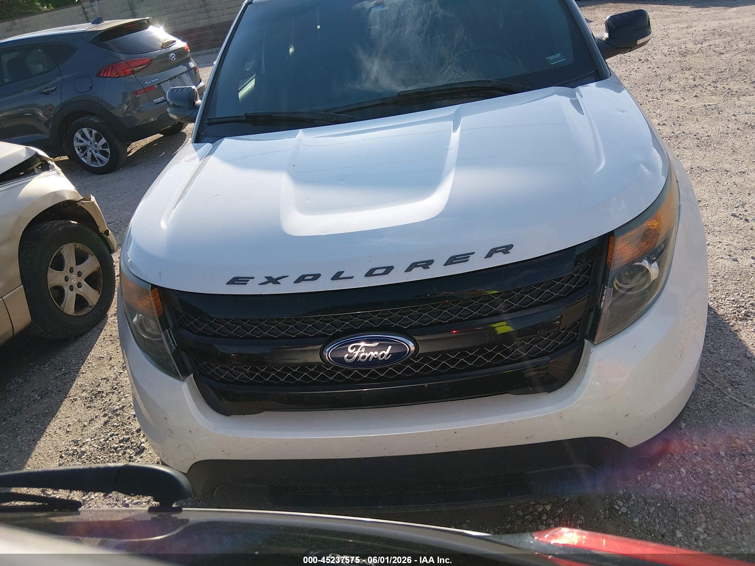 2015 Ford Explorer Sport White vin: 1FM5K8GT3FGA19586
