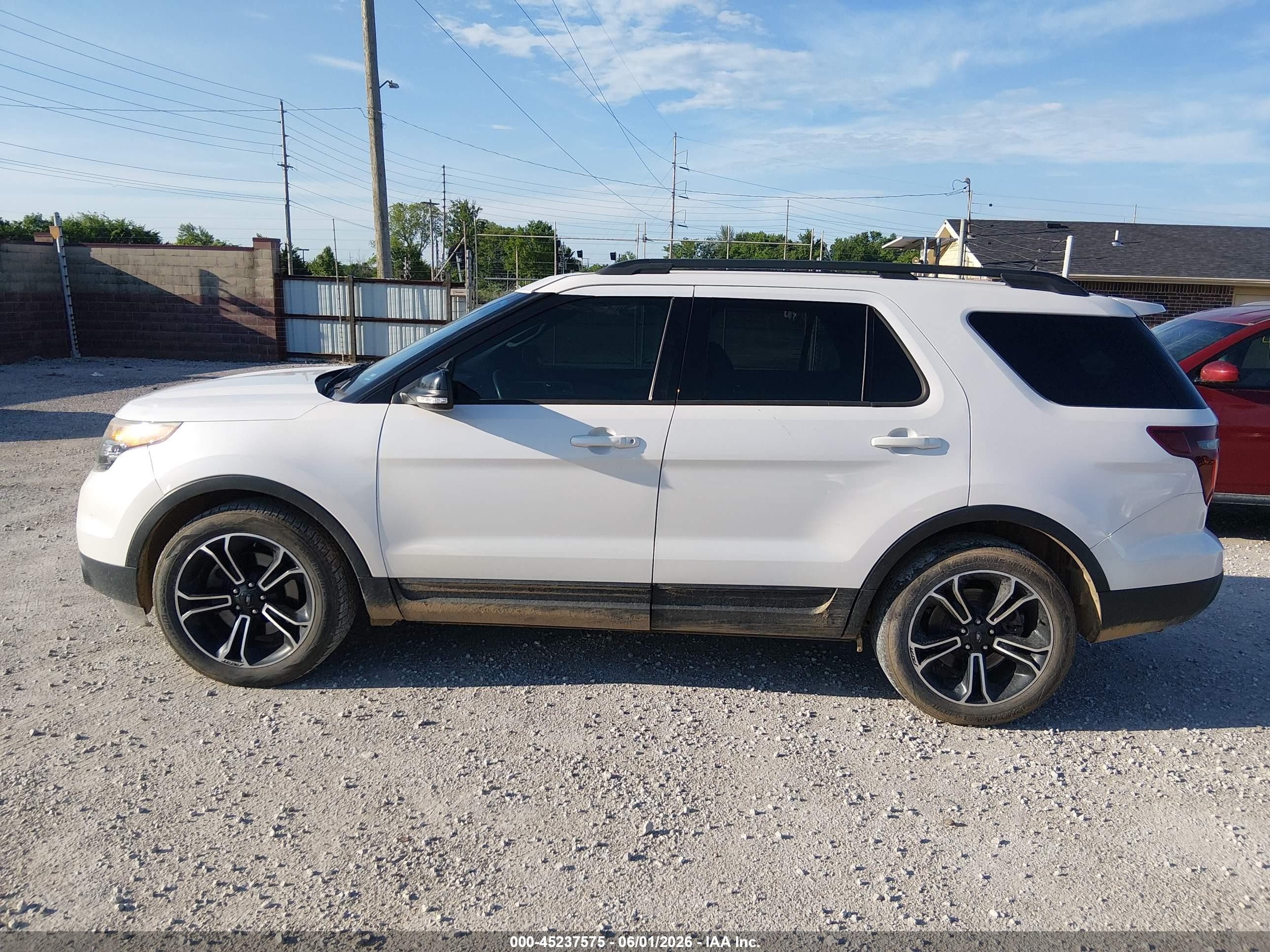 2015 Ford Explorer Sport White vin: 1FM5K8GT3FGA19586