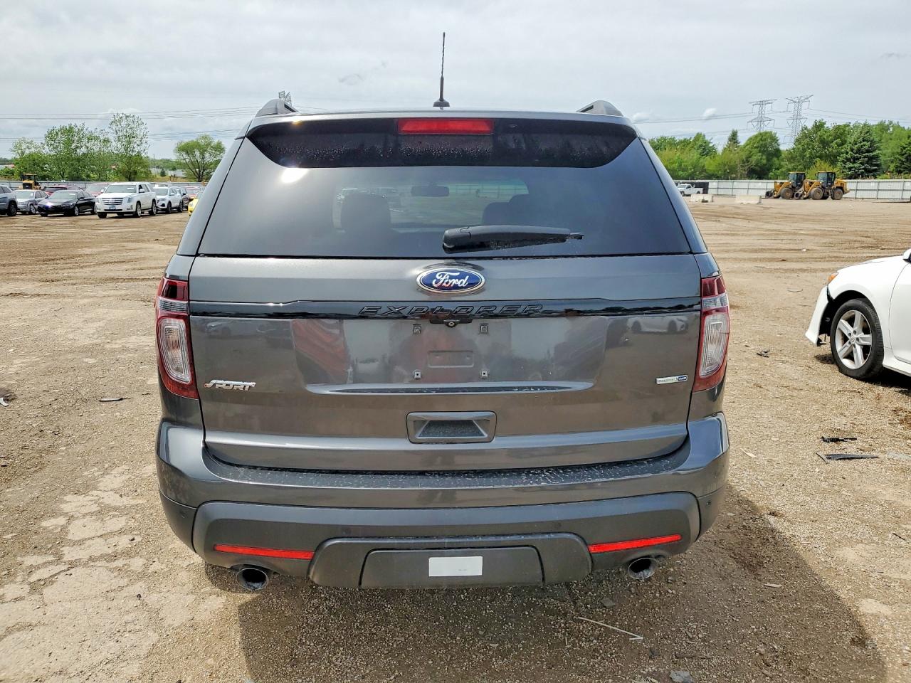 2015 Ford Explorer Sport Gray vin: 1FM5K8GT3FGB00524