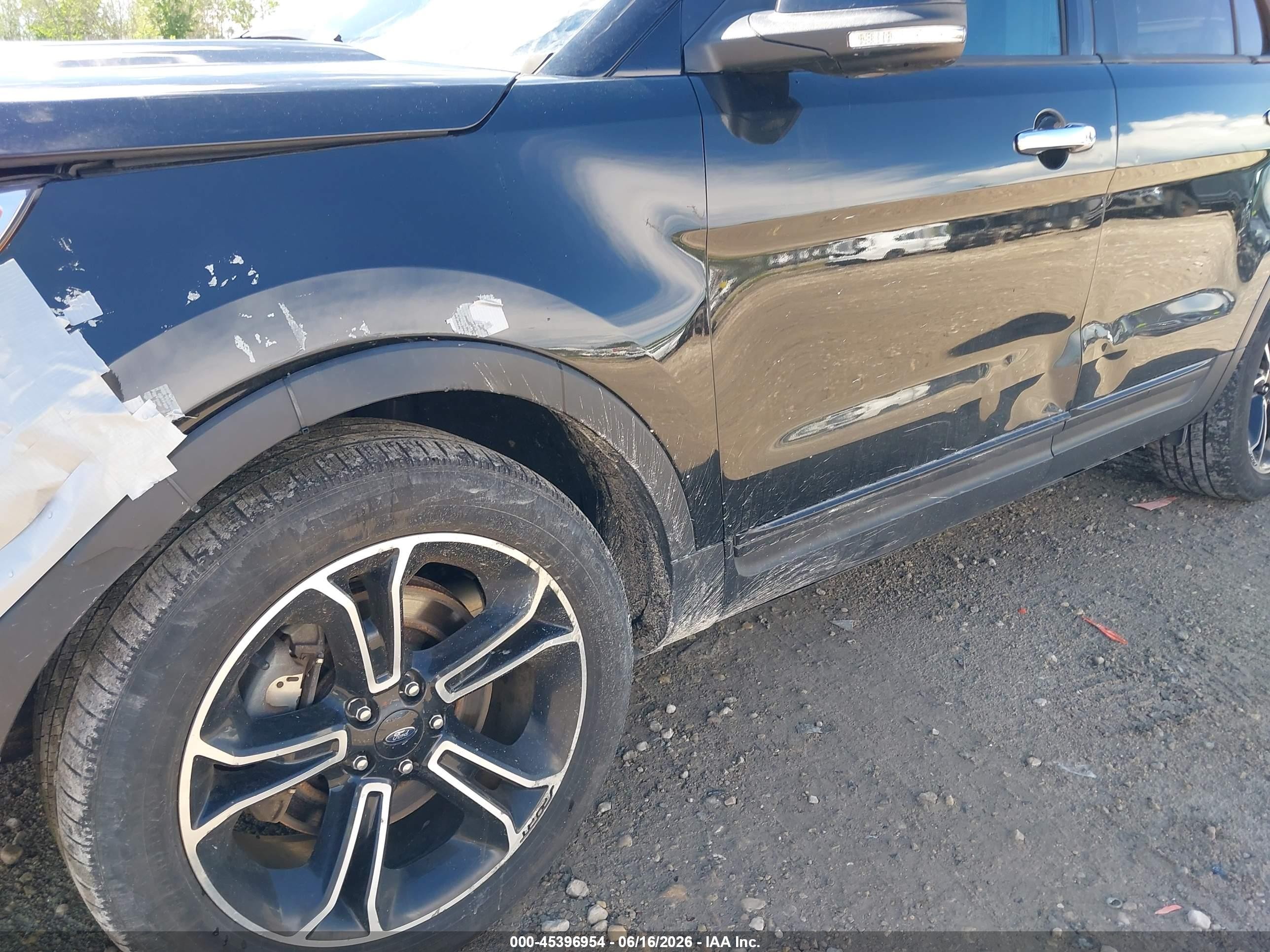 2014 Ford Explorer Sport Black vin: 1FM5K8GT4EGA21443