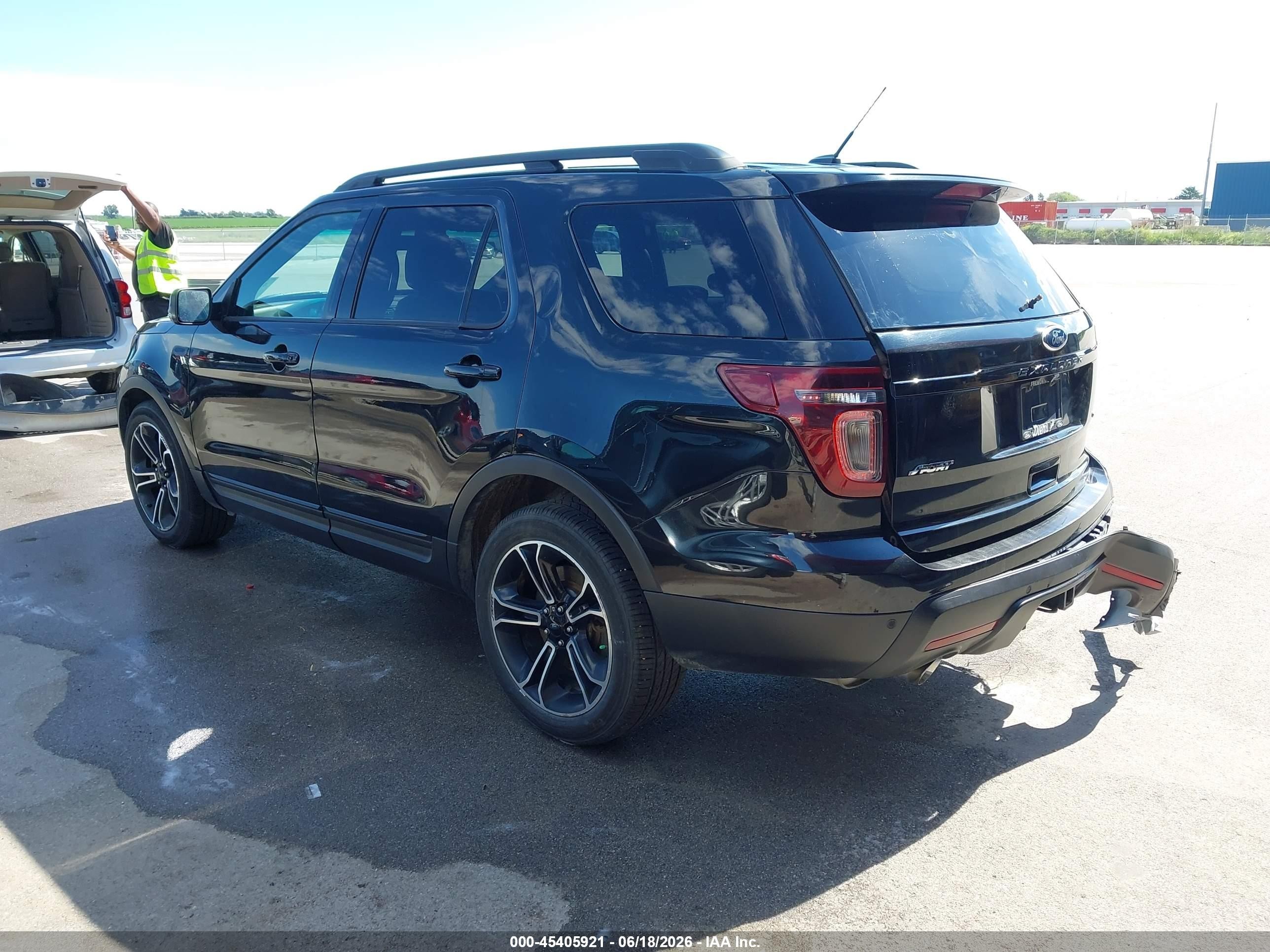 2015 Ford Explorer Sport Black vin: 1FM5K8GT4FGA69302