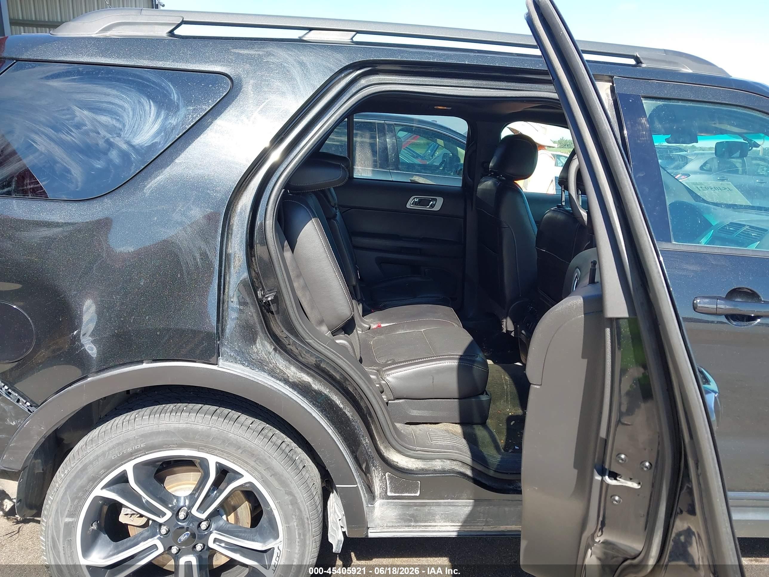 2015 Ford Explorer Sport Black vin: 1FM5K8GT4FGA69302