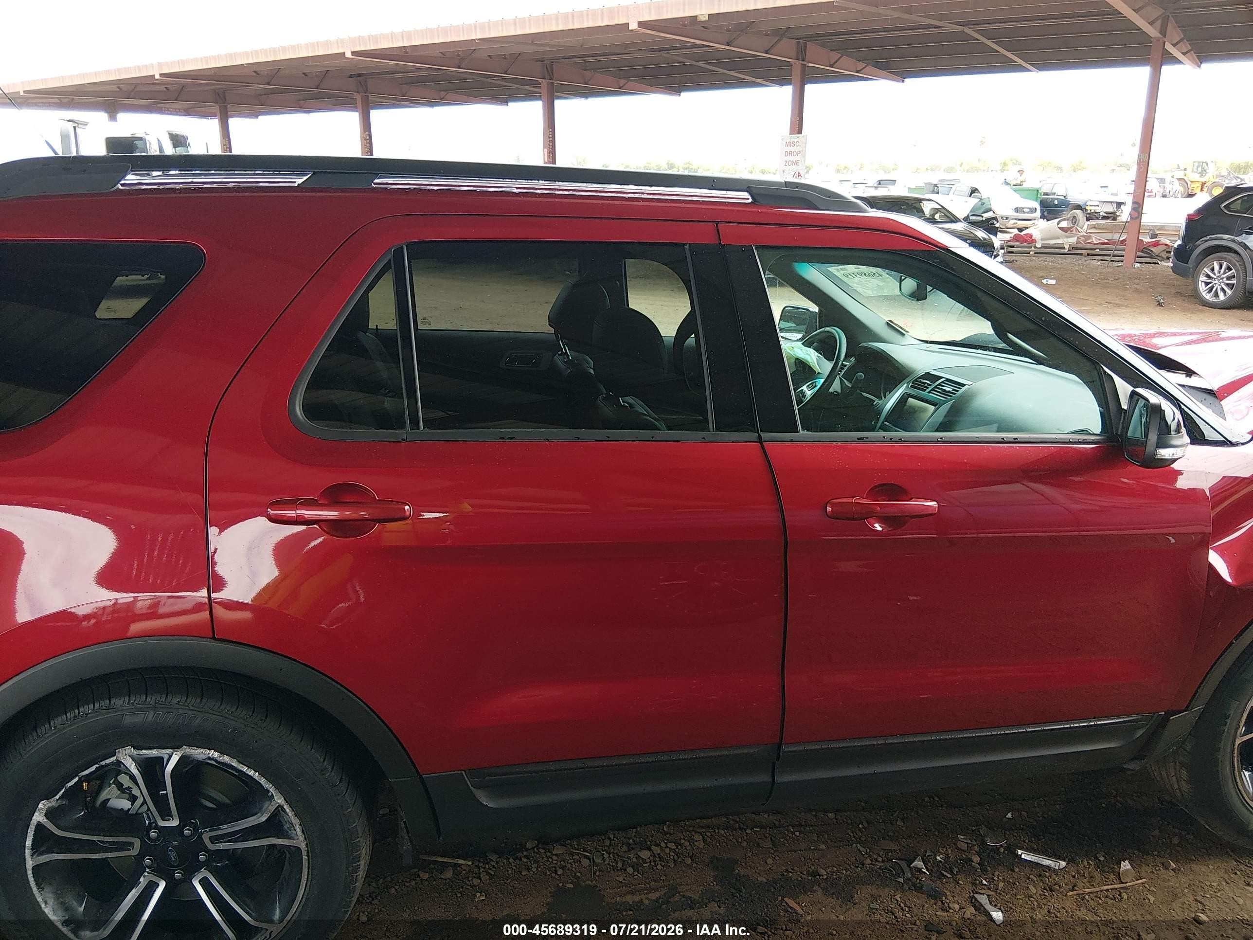 2015 Ford Explorer Sport Красный vin: 1FM5K8GT4FGC64526